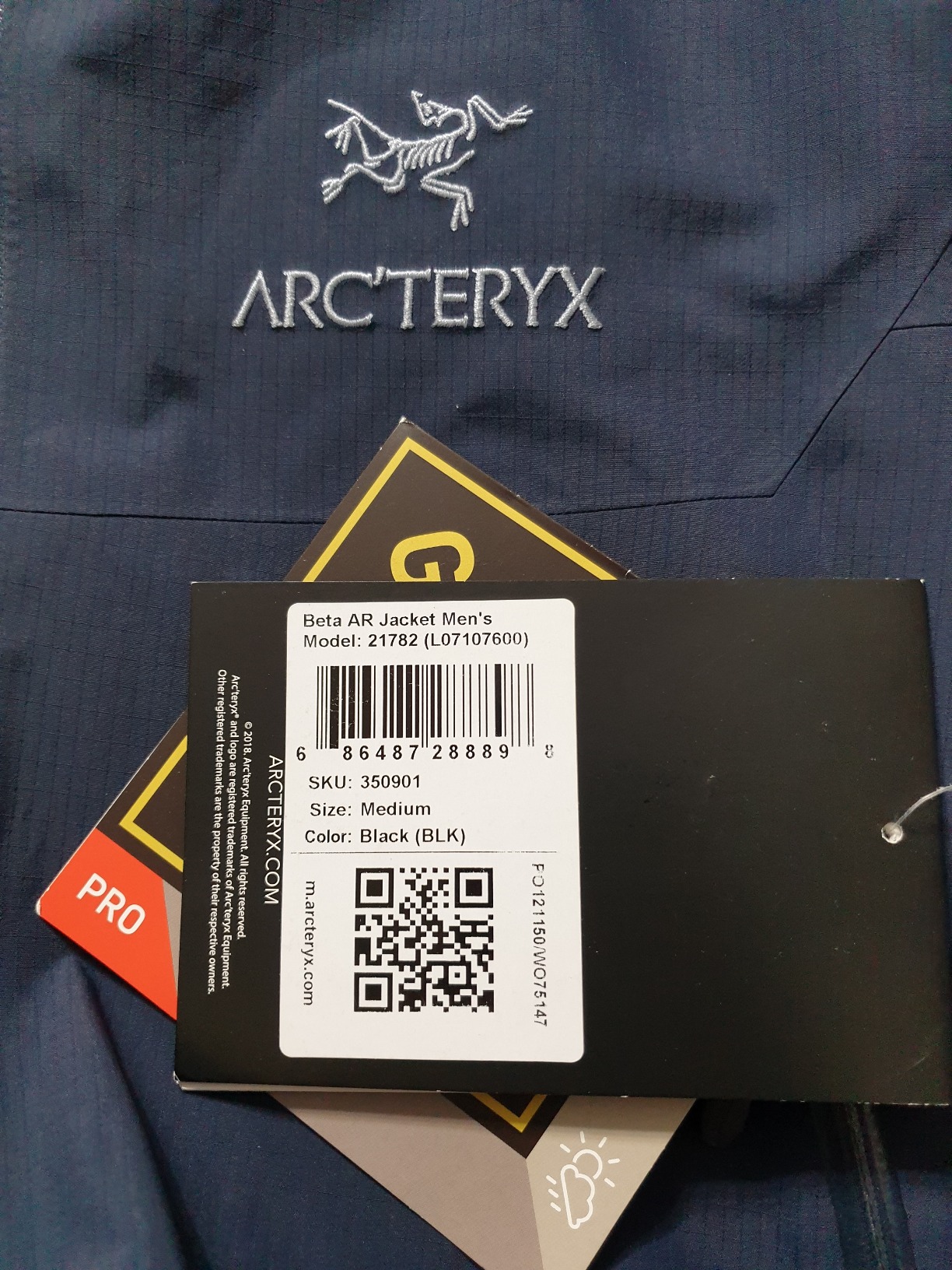 Arc'teryx Beta AR Men's Jacket - Waterproof, Windproof Gore-Tex Pro Shell Men's Winter Jacket with Hood customer photo 2