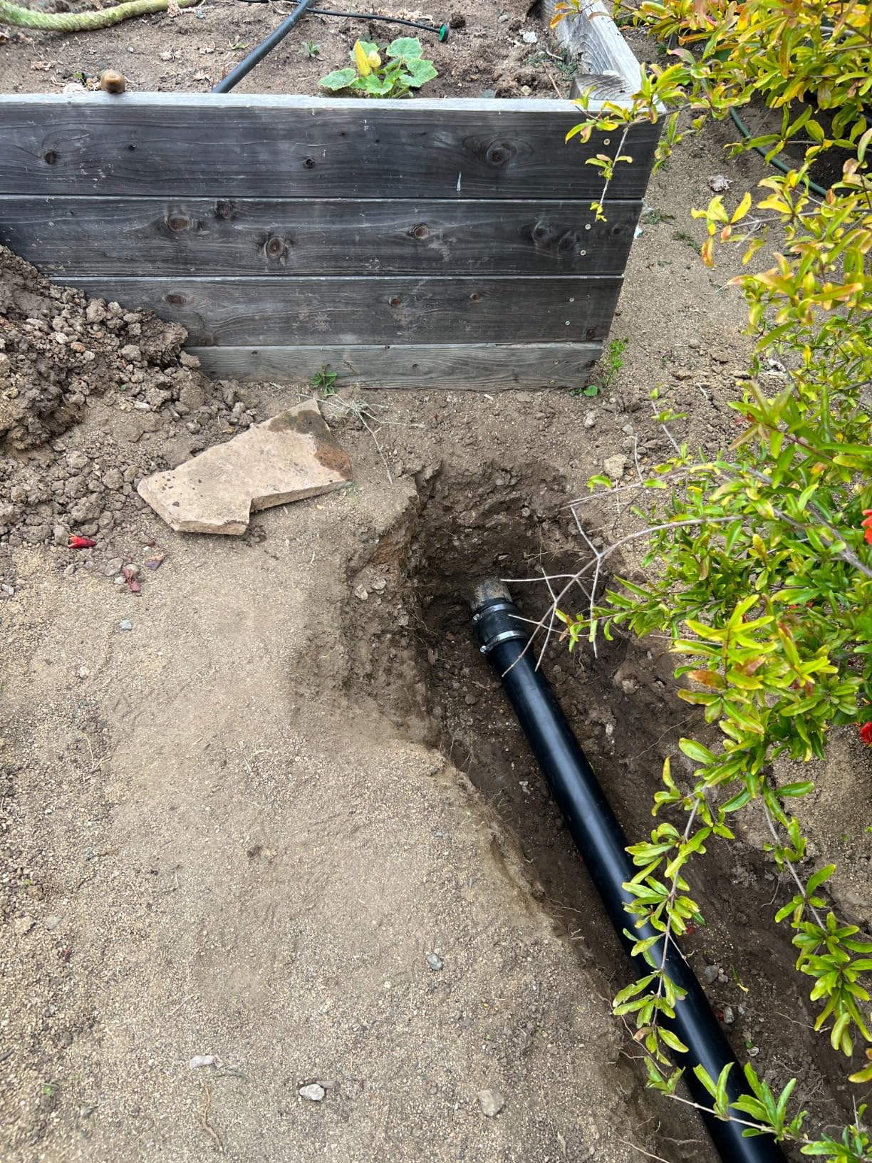 VEVOR Pipe Locators, 100ft/30m PVC Pipe Locators Underground, IP67 Waterproof Pipe Blockage Detector with Adjustable Sensitivity customer photo 1