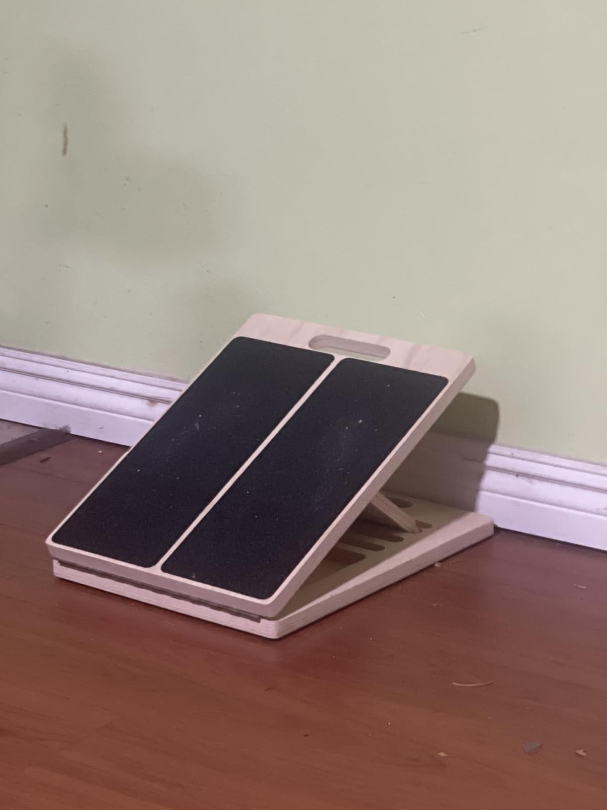 Portable Wooden Slant Board for Calf Stretching Squats Calf Stretcher Pilates Physical Therapy Equipment Adjustable Incline Board for Knees Ankle Heel Feet Leg customer photo 2
