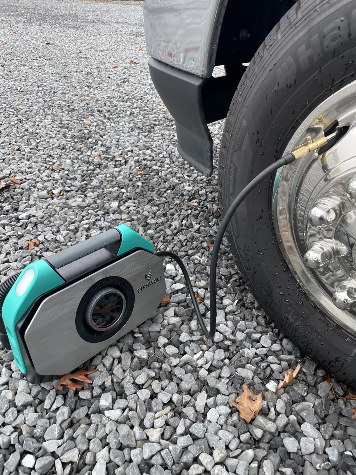 ETENWOLF VORTEX S6 Tire Inflator Portable Air Compressor for Heavy-duty Vehicle, Cordless Air Pump for Car & Inflatables with 19200 mAh Battery, 100% Duty Cycle & Dual Cylinder Bike Pump customer photo 1