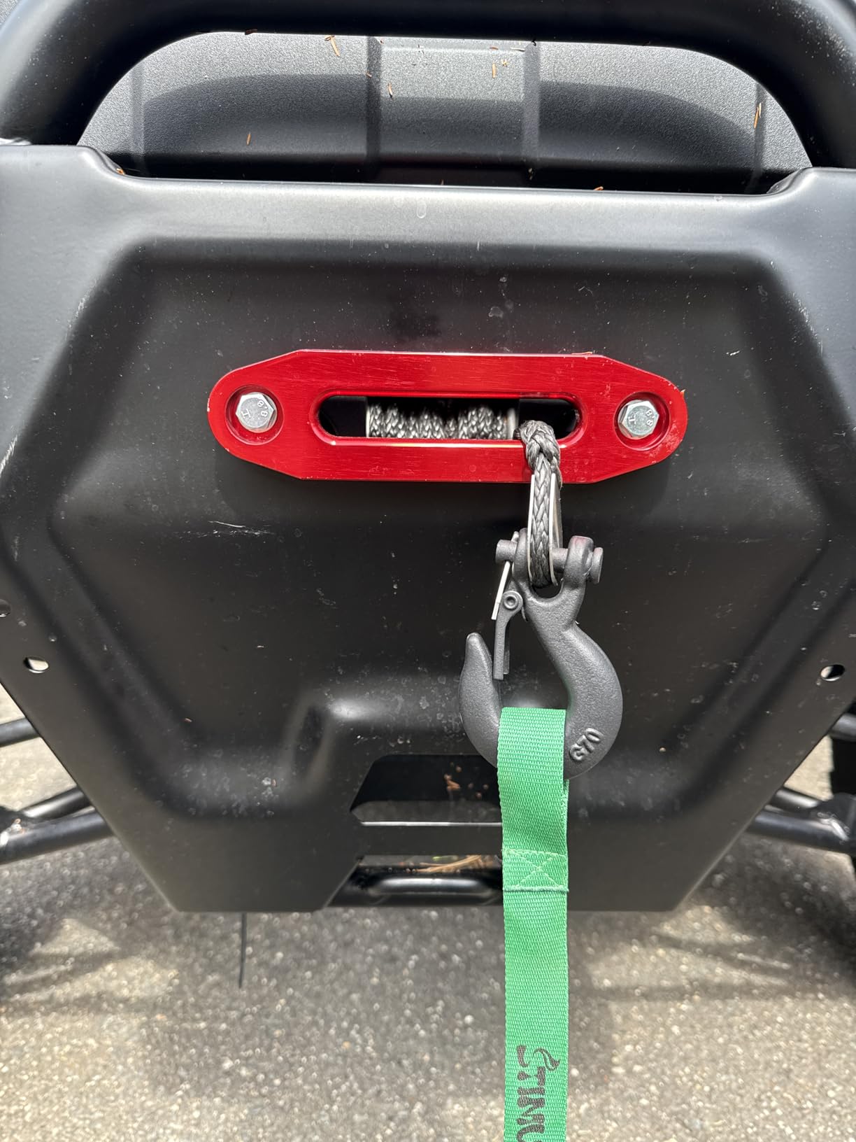 (Black) Hawse Style Winch Fairlead, Car Hawse Winches Fairlead for Automotive Anchor Cables UTV 4000-6000 lb Winch, 6 inch (152mm) Mount Smooth customer photo 1