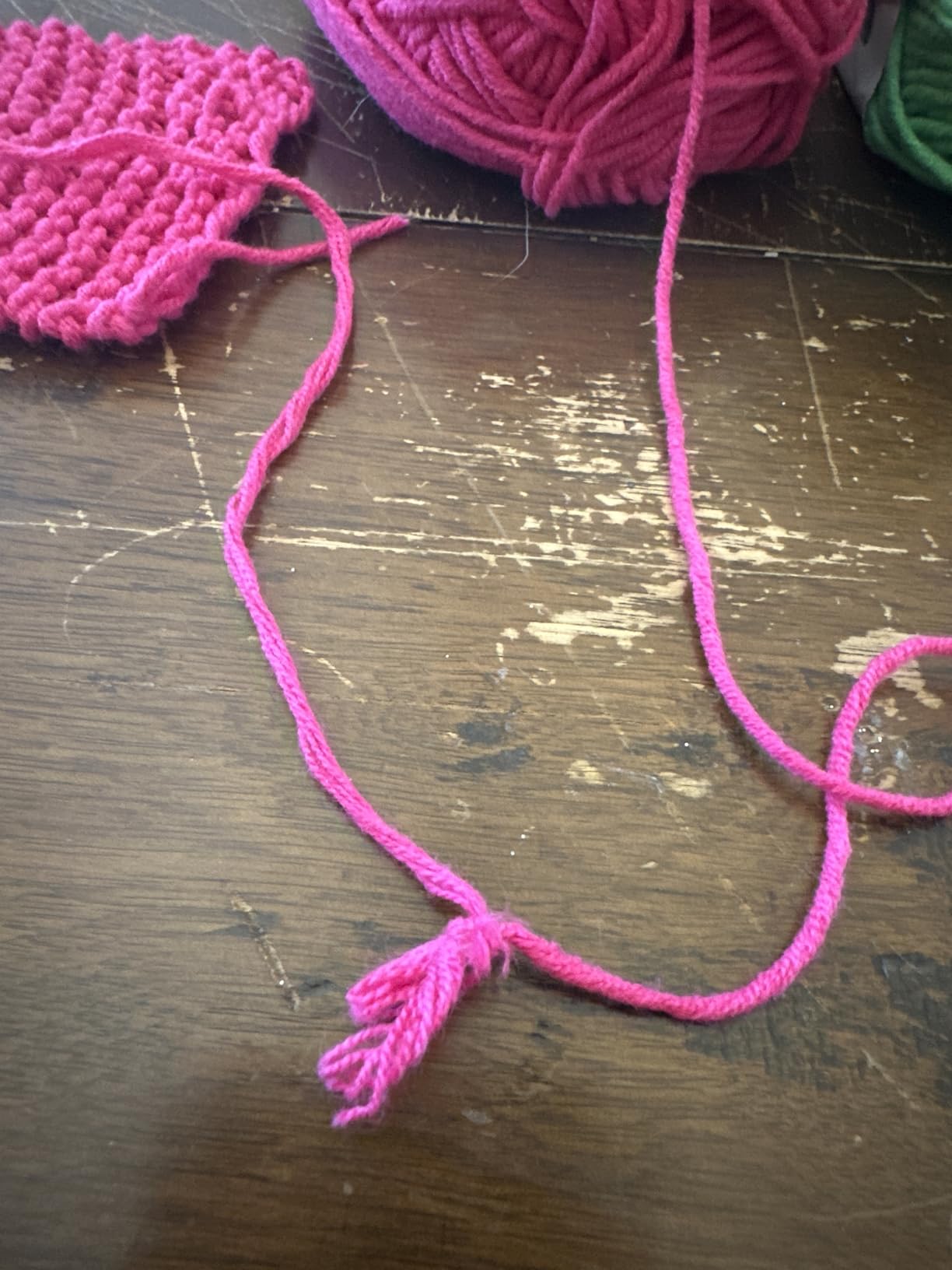 Aeelike Knitting Kit for Beginners, Complete Beginner Knitting Kit Easy Knitting Set Including Knitting Needles Set Cotton Yarn, Learn to Knit Dishcloth with Step-by-Step Instructions, Colorful customer photo 2