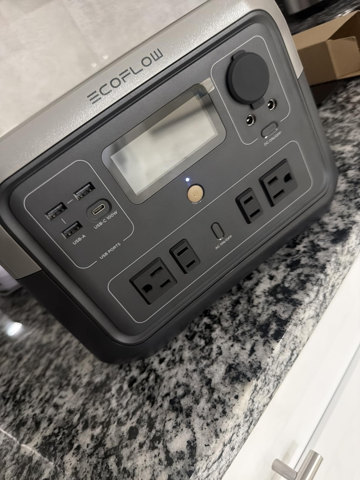 EF ECOFLOW Portable Power Station River 2 Max 500, 499Wh LiFePO4 Battery/ 1 Hour Fast Charging, Up to 1000W Output Solar Generator for Outdoor Camping/RVs/Home Use customer photo 2