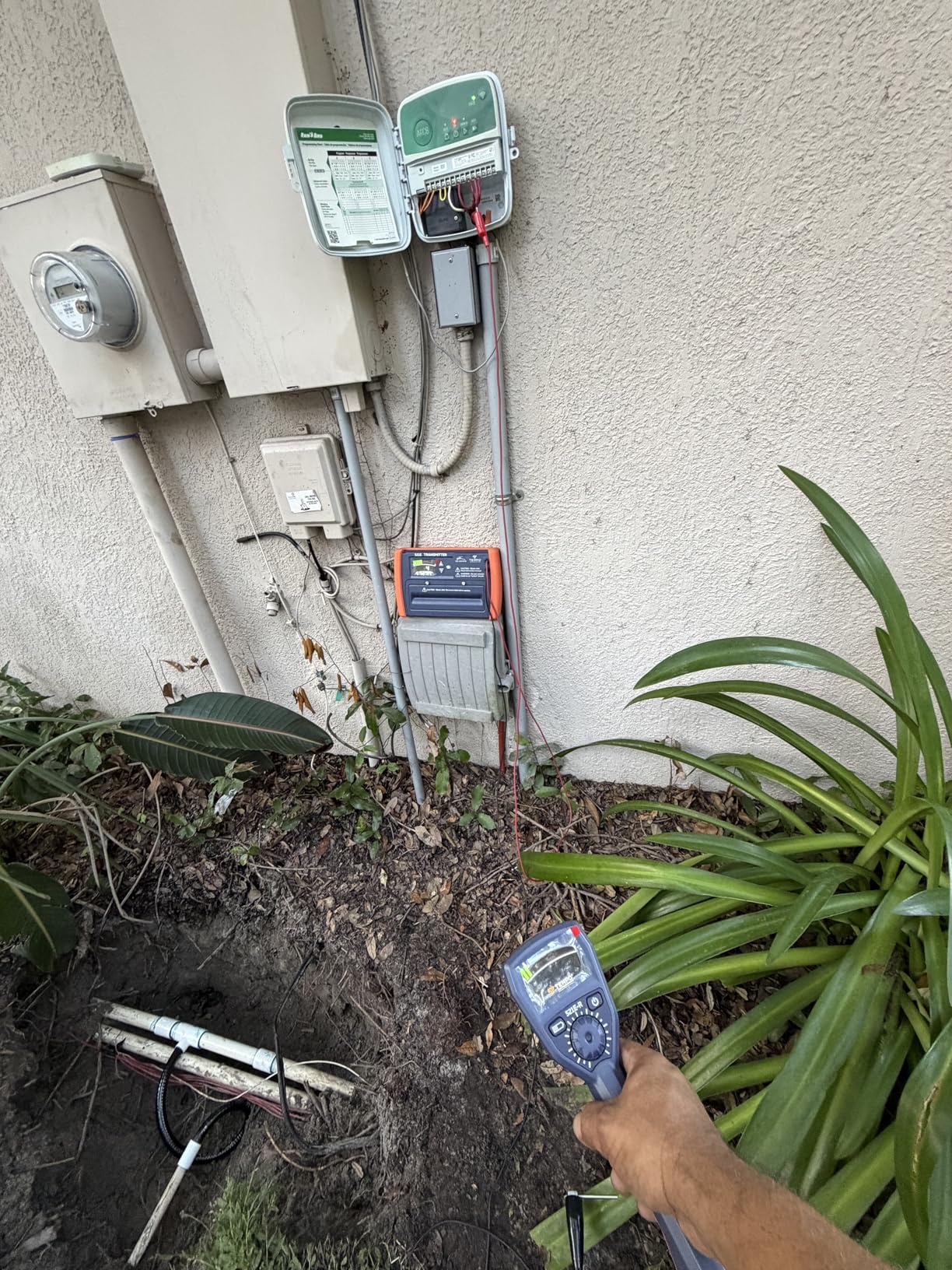 TEMPO Communications 521E Wire and Sprinkler Valve Locator Tool, Irrigation Underground Wire Locator (2025 Model) customer photo 2