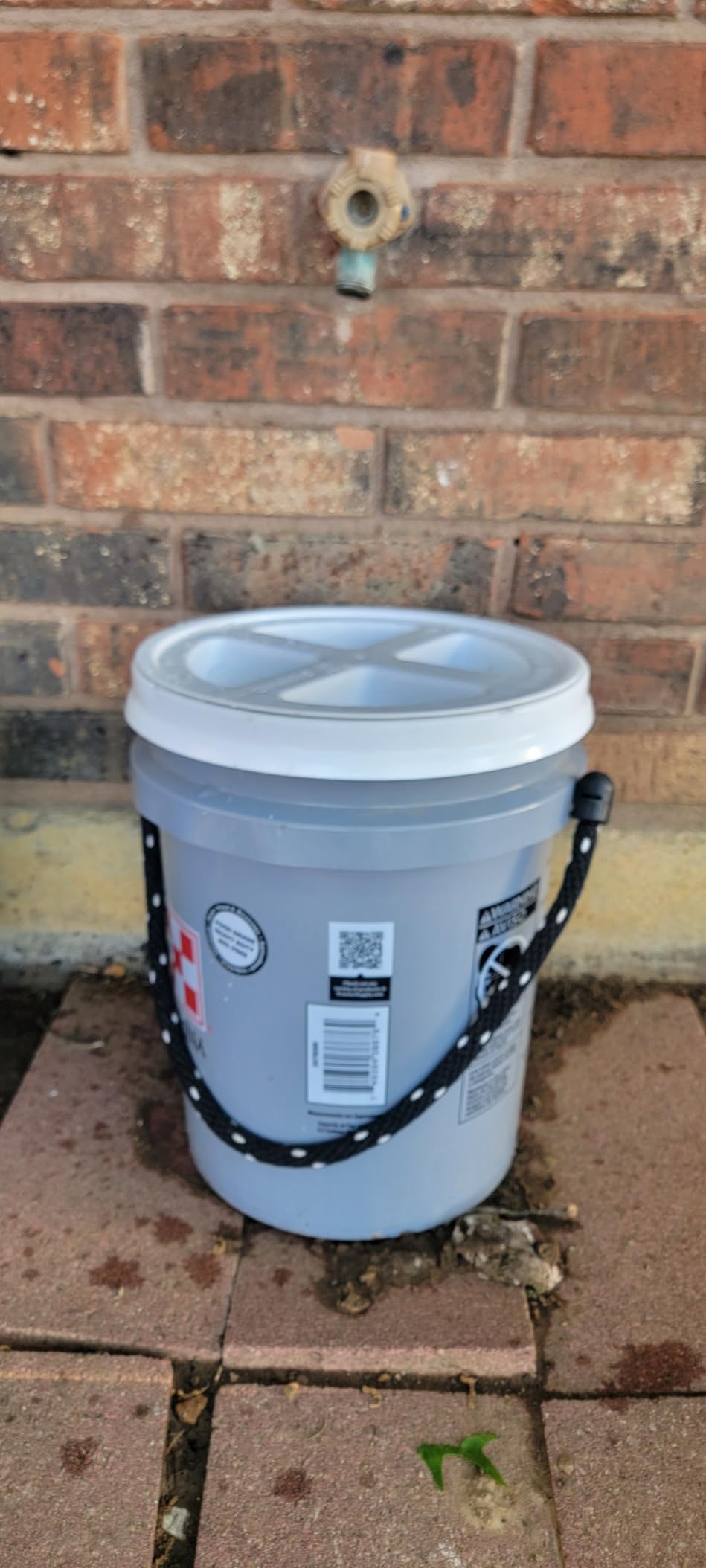 Gamma2 Gamma Seal Lid 3pk Combo for Utility Buckets - Fits 3.5, 5, 6 & 7 gallon buckets, Red, White & Blue, Made in USA customer photo 2
