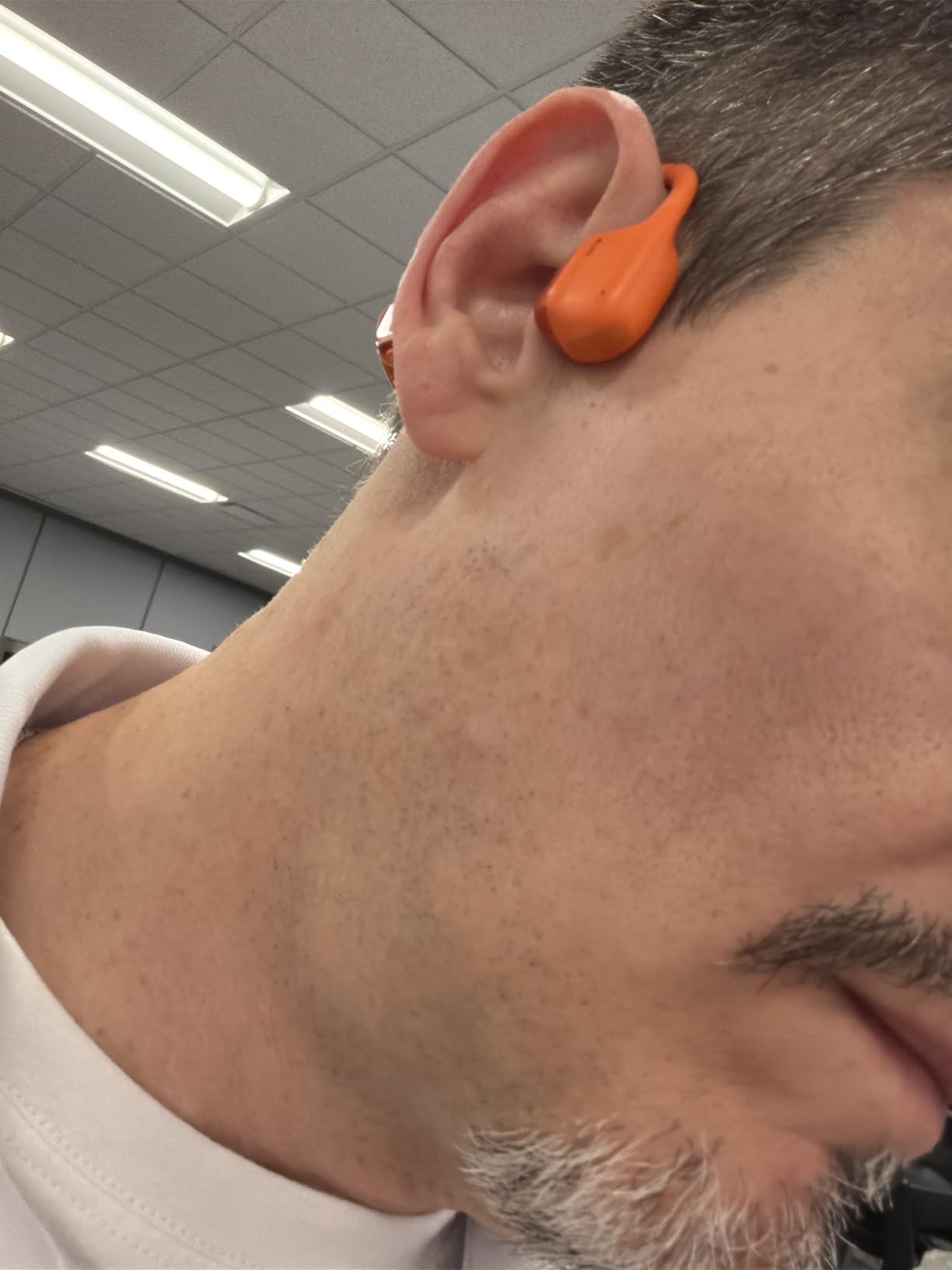 SHOKZ New OpenRun Pro 2 Mini -Open-Ear, Bone Conduction Sport Headphones -with Reflective Strip -Sweat Resistant, Workout Headphones -Secure, Wireless, Comfortable Fit-Deep Bass and Smart Mic App customer photo 1