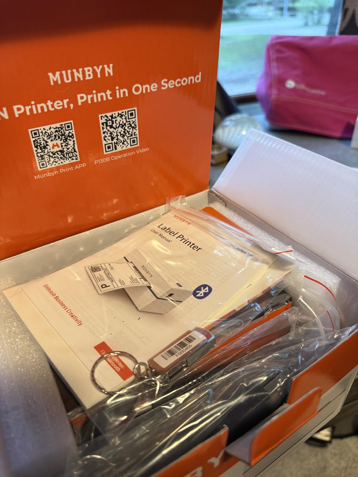 MUNBYN Bluetooth Thermal Label Printer, 130B Wireless 4x6 Shipping Label Printer for Shipping Packages Small Business Office or Home, Compatible with iPhone Android iPad Windows macOS Chrome Etsy eBay customer photo 2