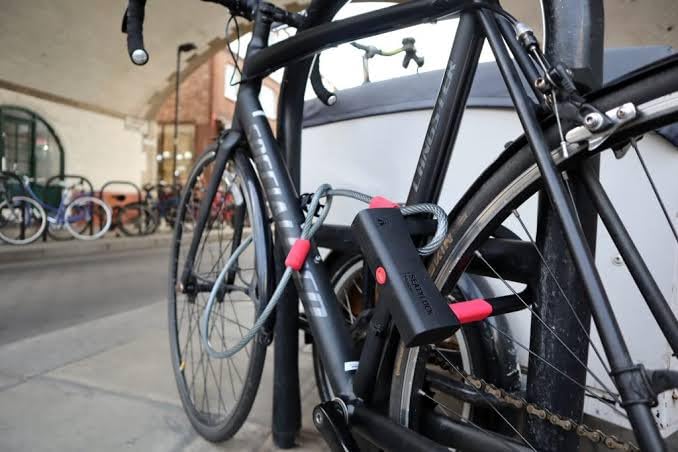 Seatylock Mason Bike U Lock - Patented Heavy Duty Anti Theft Diamond Secure ULock - Ultra Security Bicycle Safety Tool with Keys for City Electric or Mountain Bikes and Scooters customer photo 1