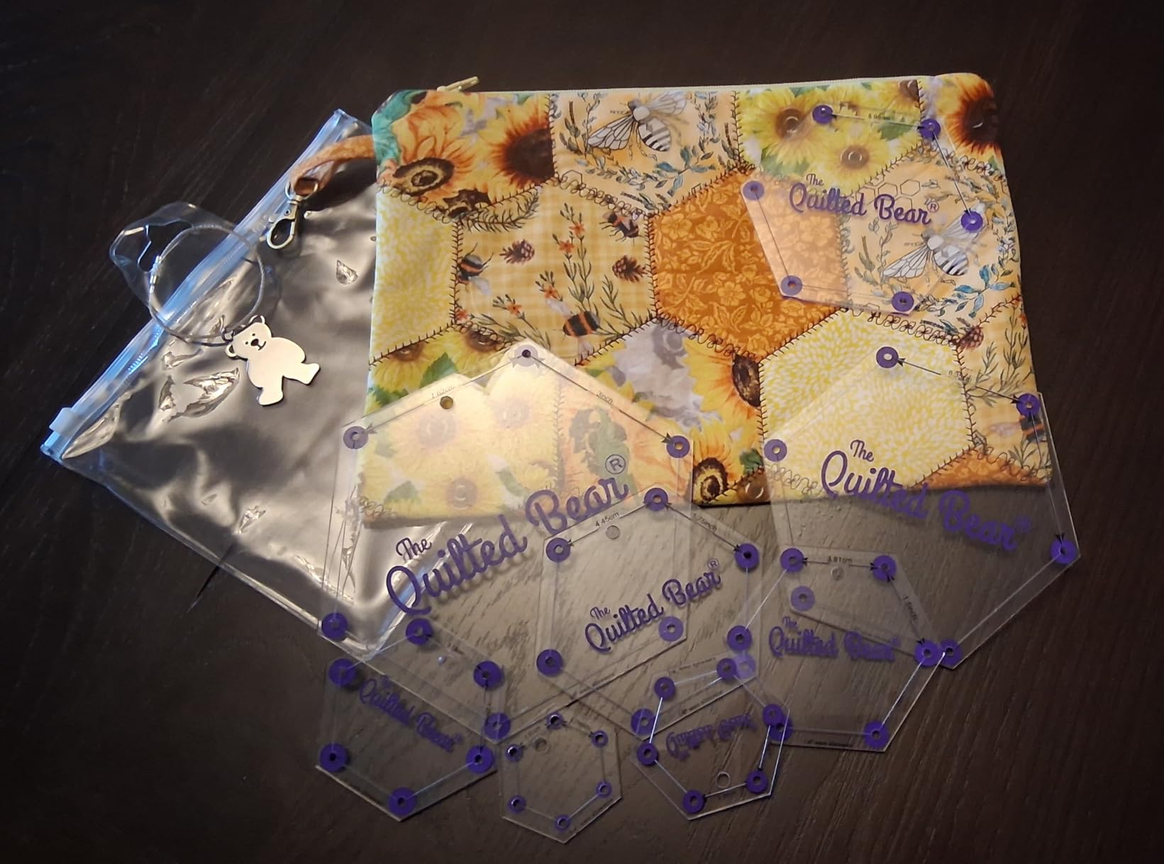 The Quilted Bear Diamond Quilting Templates - 8 Clear Non-Slip Acrylic Quilt Templates for Precise Fabric Cutting & Stress-Free Machine Quilting - Ideal for Quilt & Sewing Supplies (3/4-3