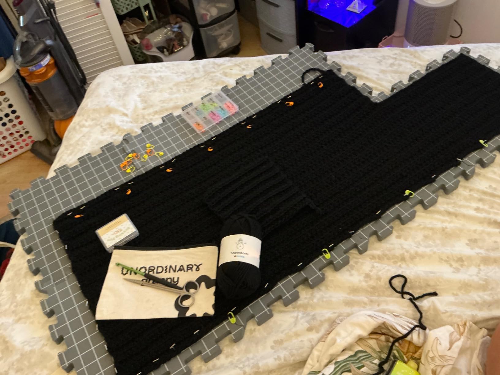 Unordinary Granny Crochet Blocking Board Set - 9 Extra Thick Interlocking Mats with Grid, 150 T-Pins, Felt Storage Bag and Cotton Pouch - Blocking Board for Knitting, Crochet & Other Craft Projects customer photo 2