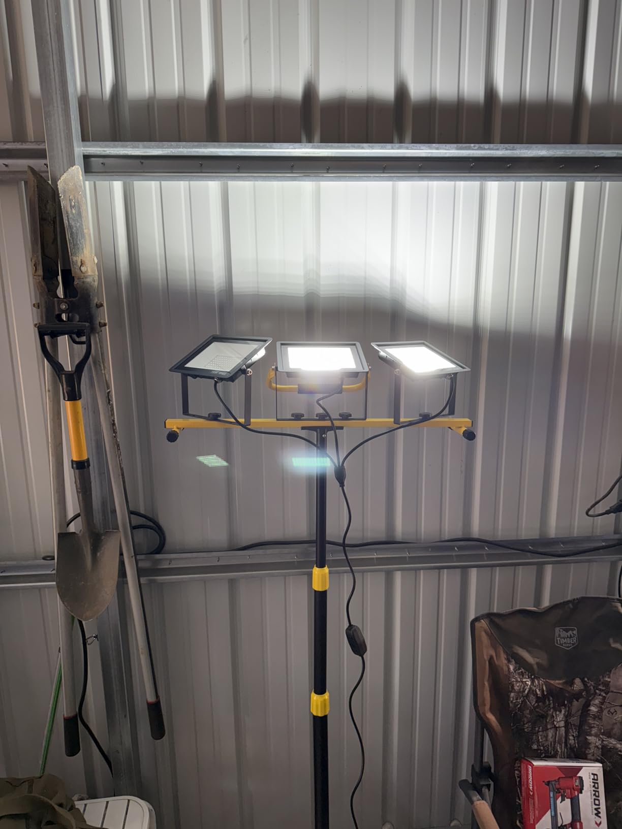 Upgraded LED Work Lights with Stand, 21000 Lumen 3-Head Adjustable Work Light, IP66 Waterproof Construction Tripod Light, Foldable & Portable Work Lights for Garage, Job Site, Outdoor Use customer photo 1