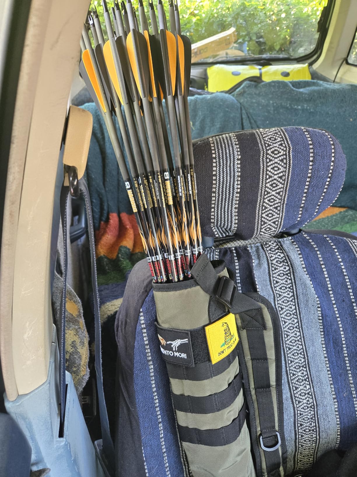 sanlida 100% Pure Carbon Hunting Arrows, Olympic-Grade 10 Spines Deflection (Unique), 0.001