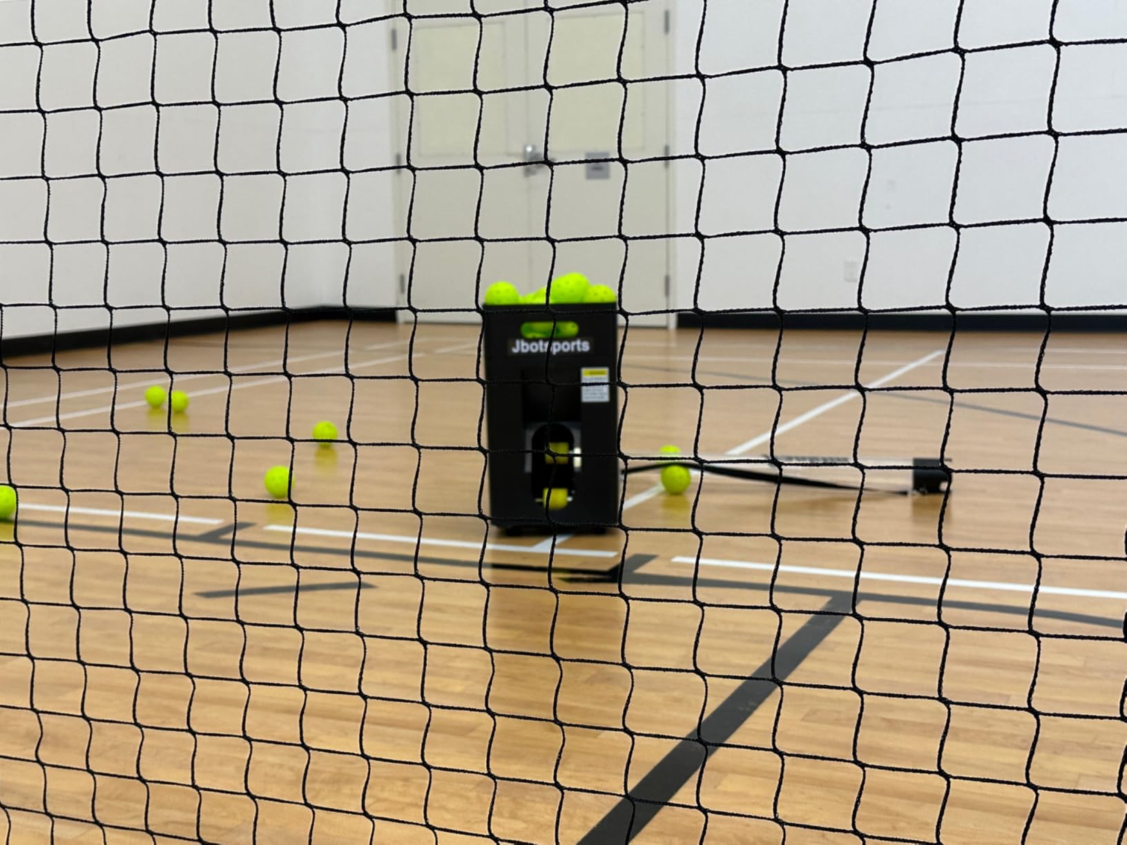 JP02 Portable Pickleball Machine - Swing,Spin Multiple Serve Modes Pickleball Trainer,Ball Thrower for Practice,Adjustable Speed, Elevation, and Frequency Pickleball Launcher customer photo 2