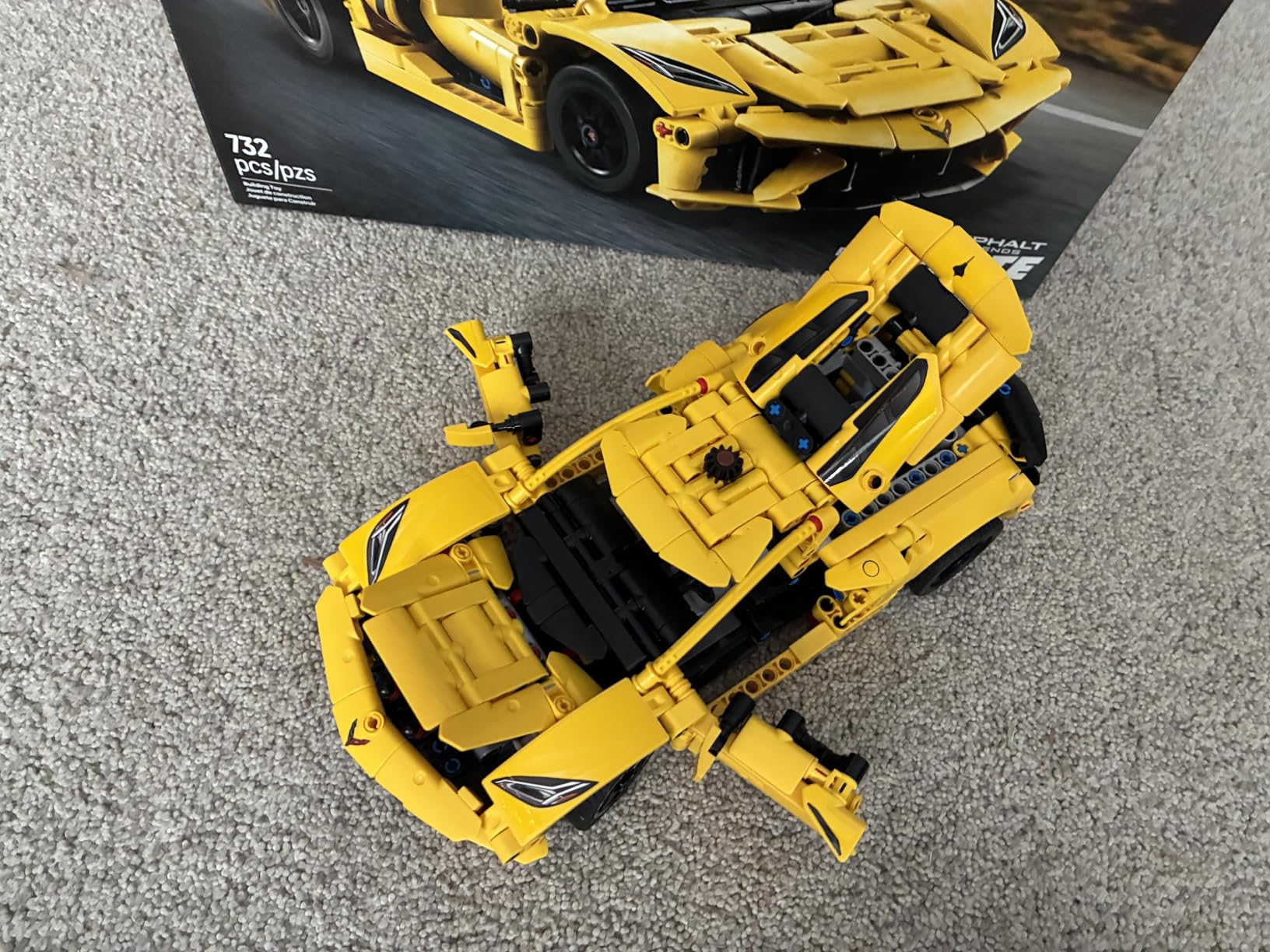 LEGO Technic Chevrolet Corvette Stingray Toy Car - Building Toy Set for Kids, Boys and Girls, Ages 9+ - Model Car Kit for Display - Gift Idea for Birthday - 42205 customer photo 1