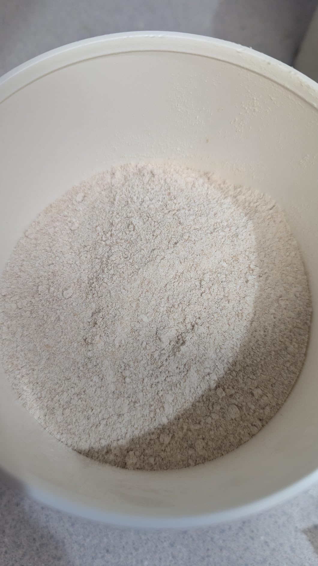 VEVOR 750g Electric Grain Mill Grinder, High Speed 2000W Commercial Spice Grinders, Stainless Steel Pulverizer Powder Machine customer photo 2