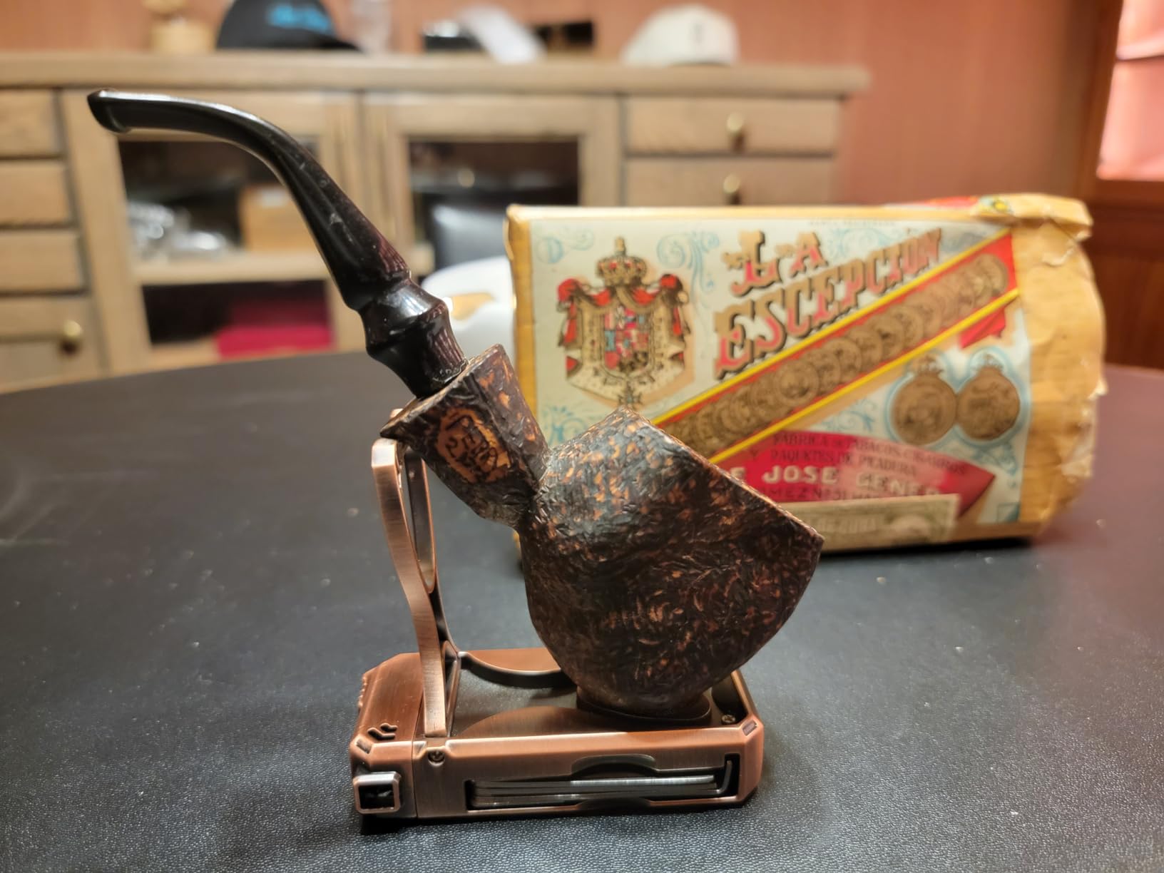 Pipe Lighter with Stand, 3 in 1 Cleaner Tools, Butane Refillable with Angled Soft Flame, Gas Lighter with Window customer photo 1