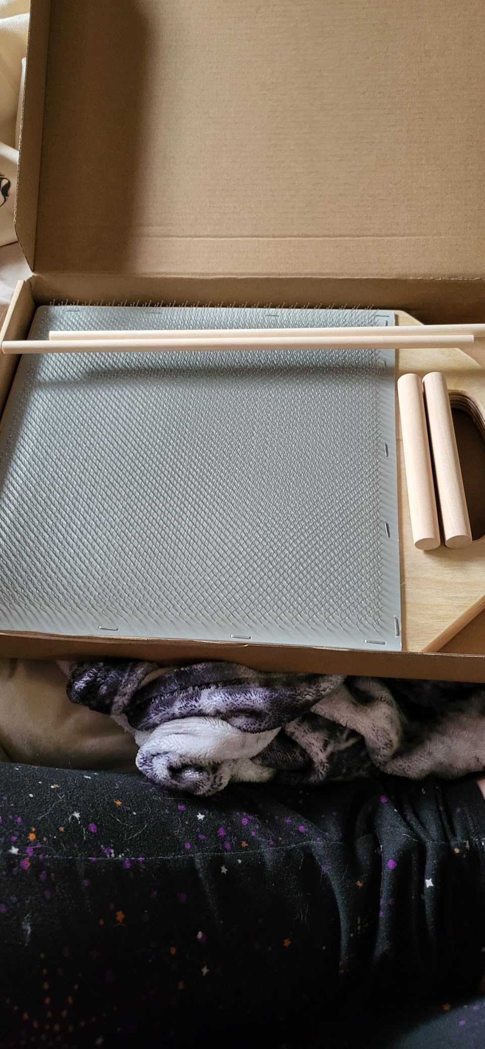 HAND U JOURNEY 9.8 Inch Wool Blending Board - Durable Wooden Backing, Fine 6.5 PPI Card Cloth, Includes 2 Dowel Rods for Easy Drafting & Rolag Removal. customer photo 1
