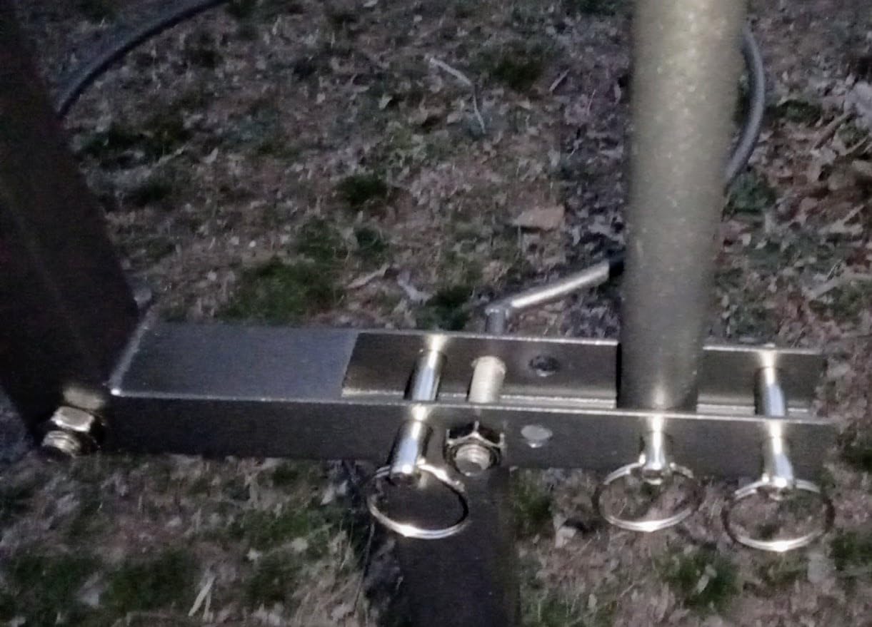 Goat Milking Stand with Removable Feed Bin, 600LB Heavy Duty Goat Stand for Hoof Trimming & Grooming, Adjustable Livestock Stanchion for Goats & Sheep, Black customer photo 2