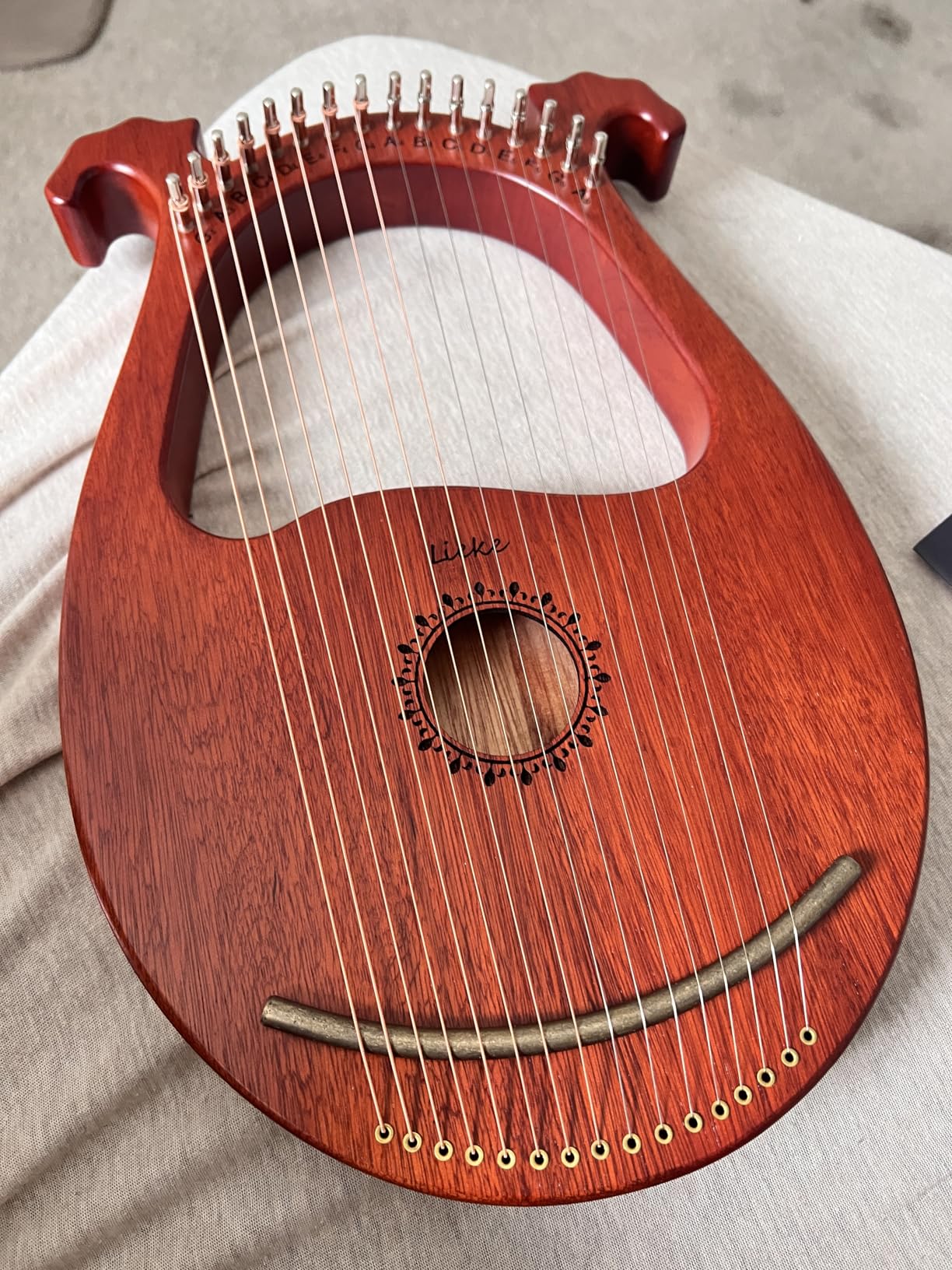 LIEKE Lyre Harp 16 Metal Strings,Mahogany Body and Copper Saddle,Mini Harp instrument Gift with Bag Tuning Wrench for Beginner Musician customer photo 1