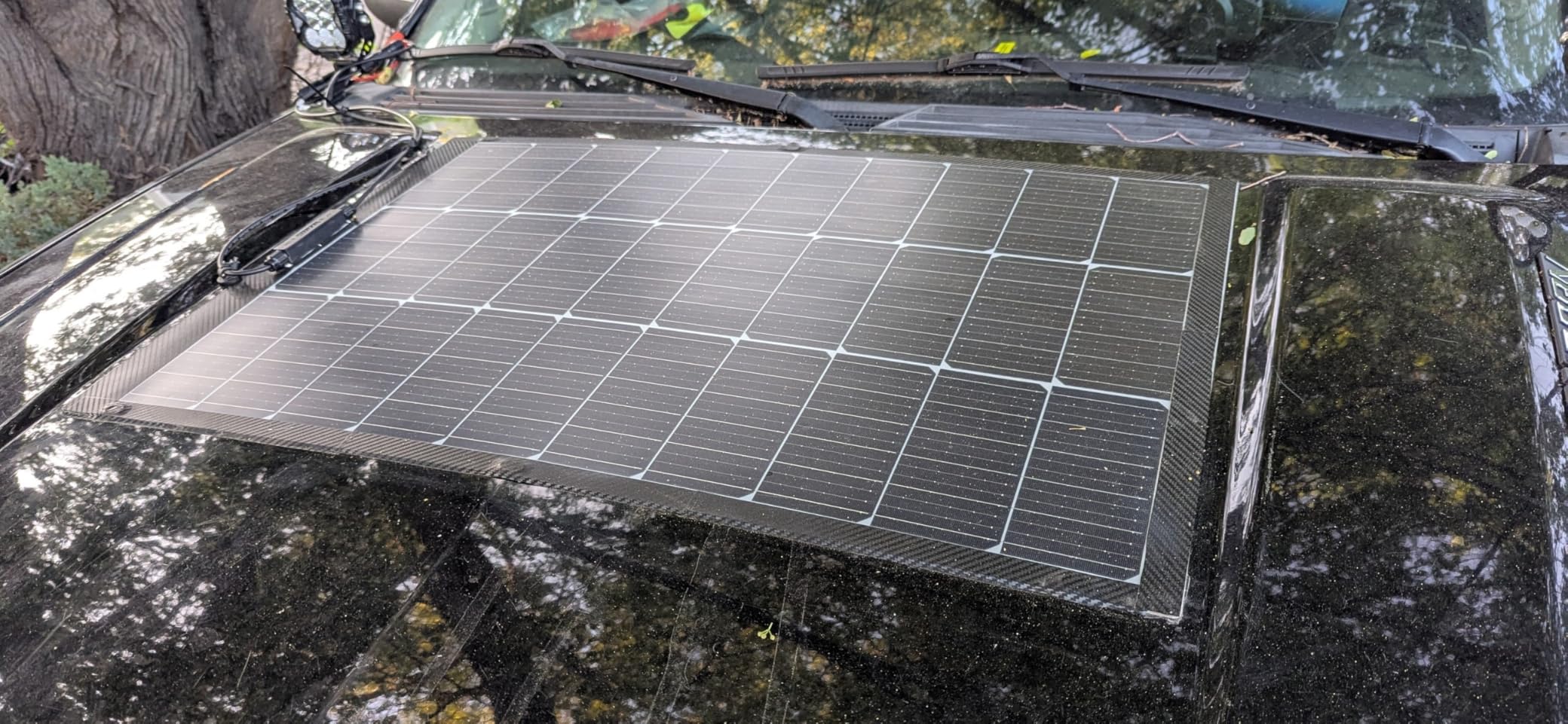 Flexible Solar Panel 2PCS 100 Watt, Fiberglass Bendable Solar Panels 16BB Mono Cell, Lightweight & Ultra-Thin for RV, Camping, Boat, Balcony, Roof, Yacht, Uneven Surface customer photo 1