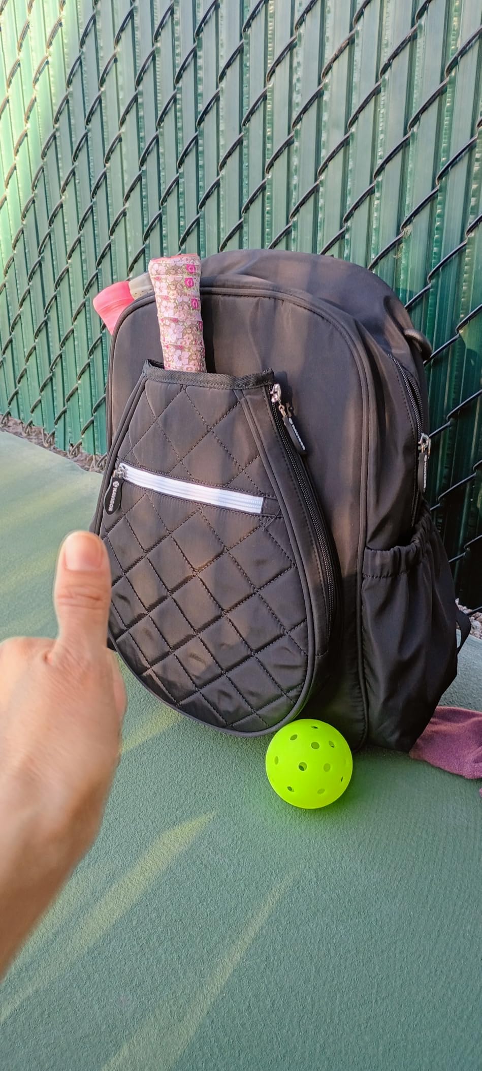 KAVIGOR Pickleball Bag, Quilted Pickleball Backpack with Shoe Compartment & Waterproof Pocket, Pickle Ball Paddle Bag Fits 2 to 4 Paddles for Women and Men customer photo 2