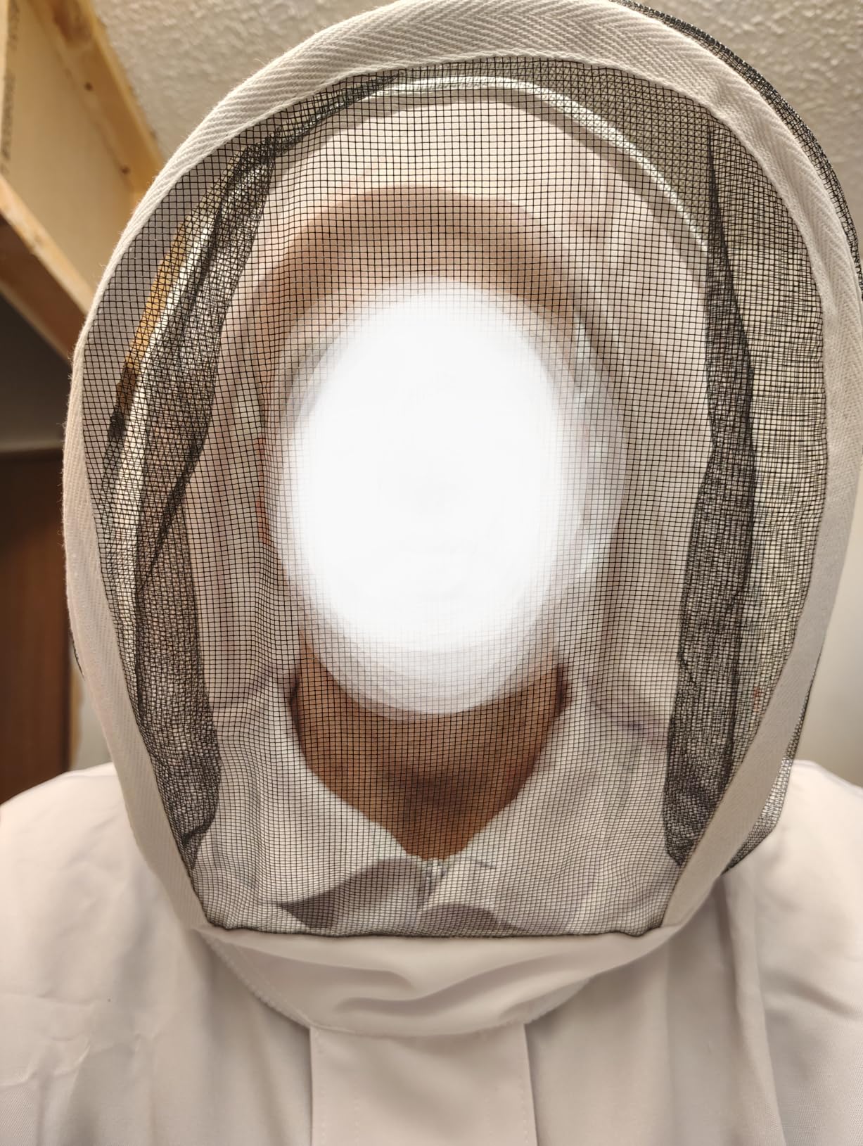 Cieex Bee Suit for Men Women, Beekeeping Suit Sting Proof, Beekeeper Clothing with Glove & Ventilated Hood for Beginner & Professional Beekeepers customer photo 1