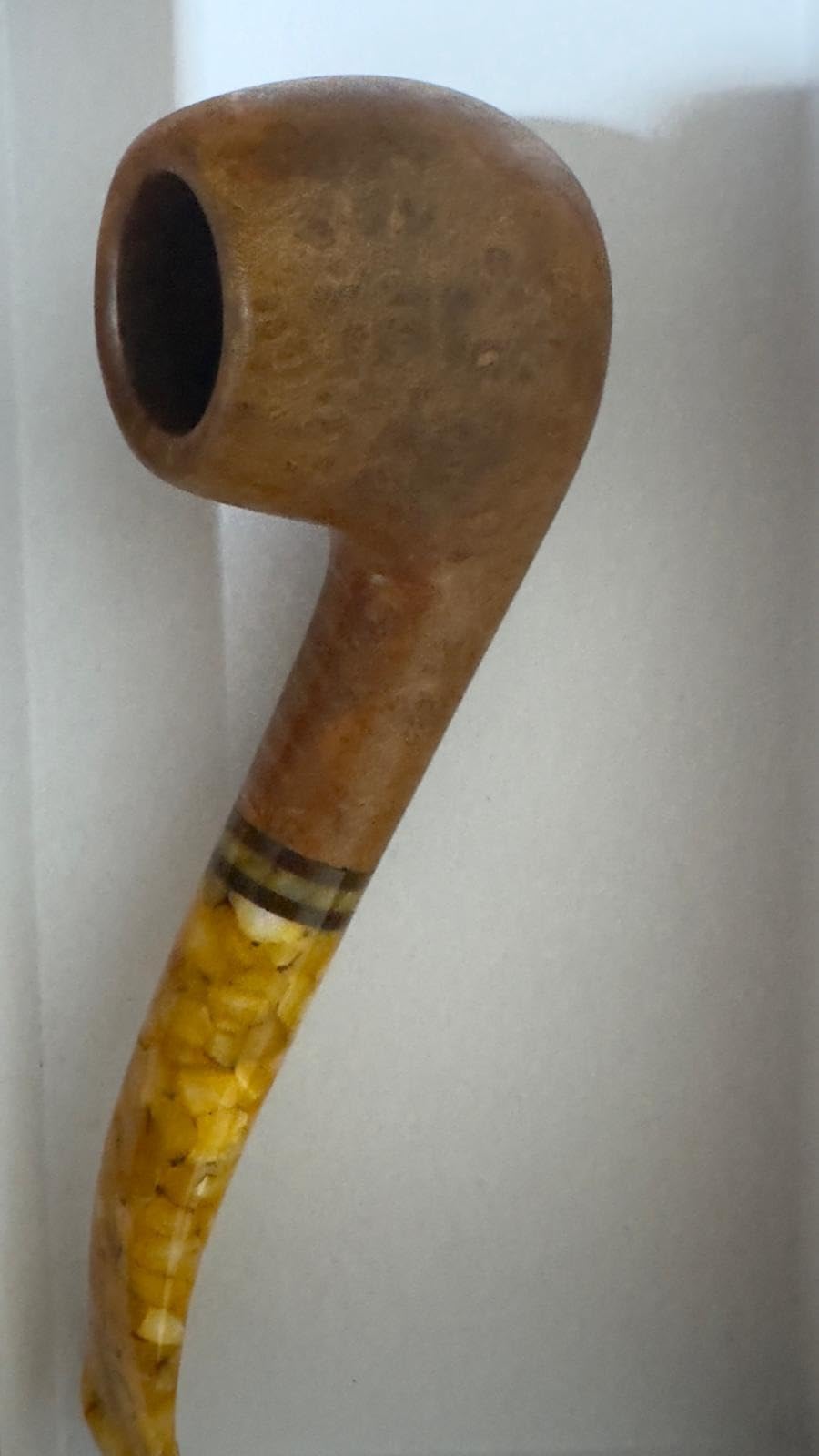 Savinelli Pipes Miele Collection - Honeycomb Pattern Hand Crafted Wood Briar Pipe, Made in Italy, 6mm customer photo 3