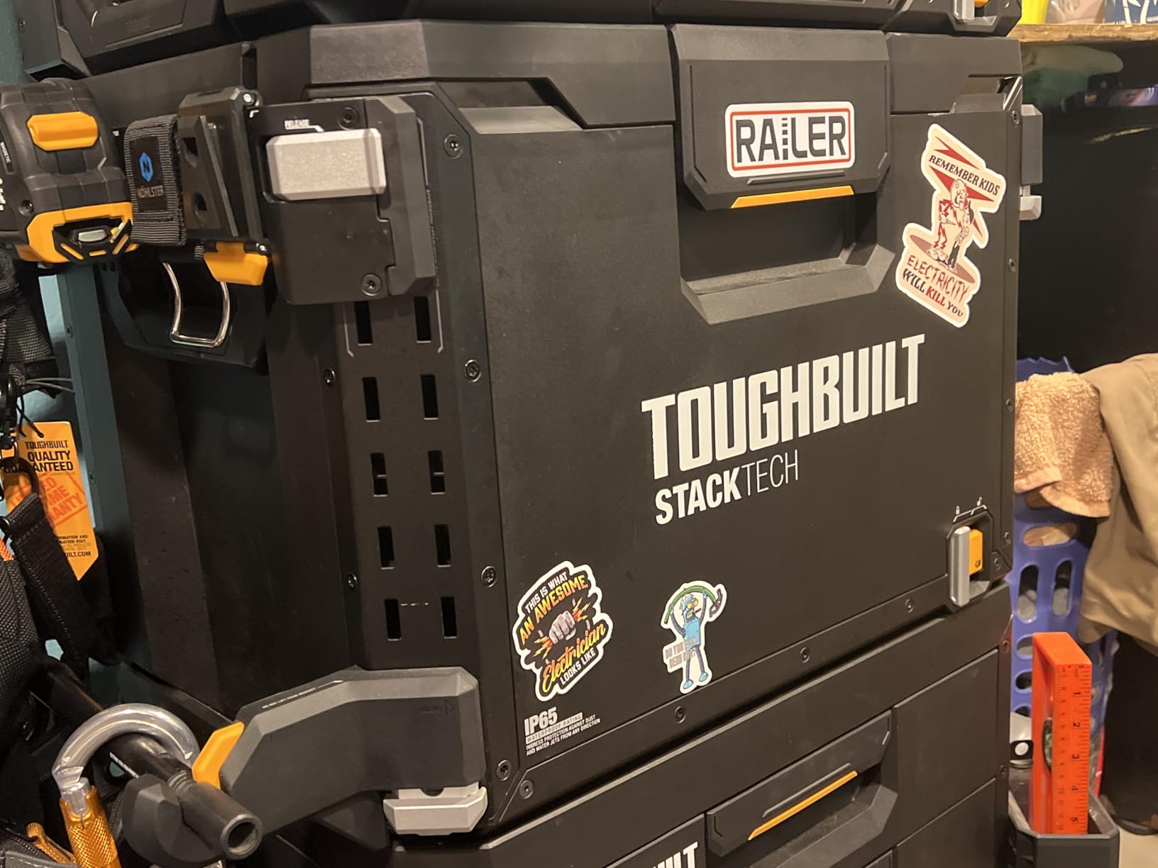 ToughBuilt StackTech Rolling Tool Box, Heavy-Duty Portable Tools Organizer, 250 lb Capacity - Stackable and Waterproof with 9-Inch All-Terrain Wheels customer photo 1