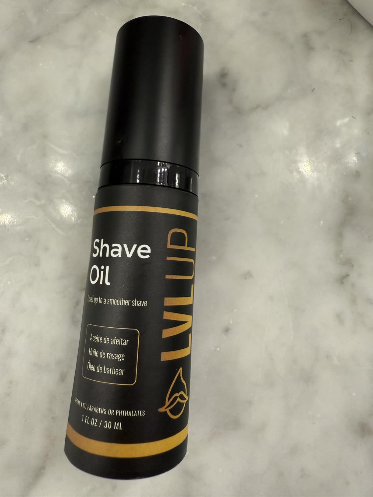 LVLUP Shave Oil for Men (1 oz) - 100% Natural Shaving Oil for Sensitive Skin - Prevents Razor Burn, Bumps & Irritation customer photo 1