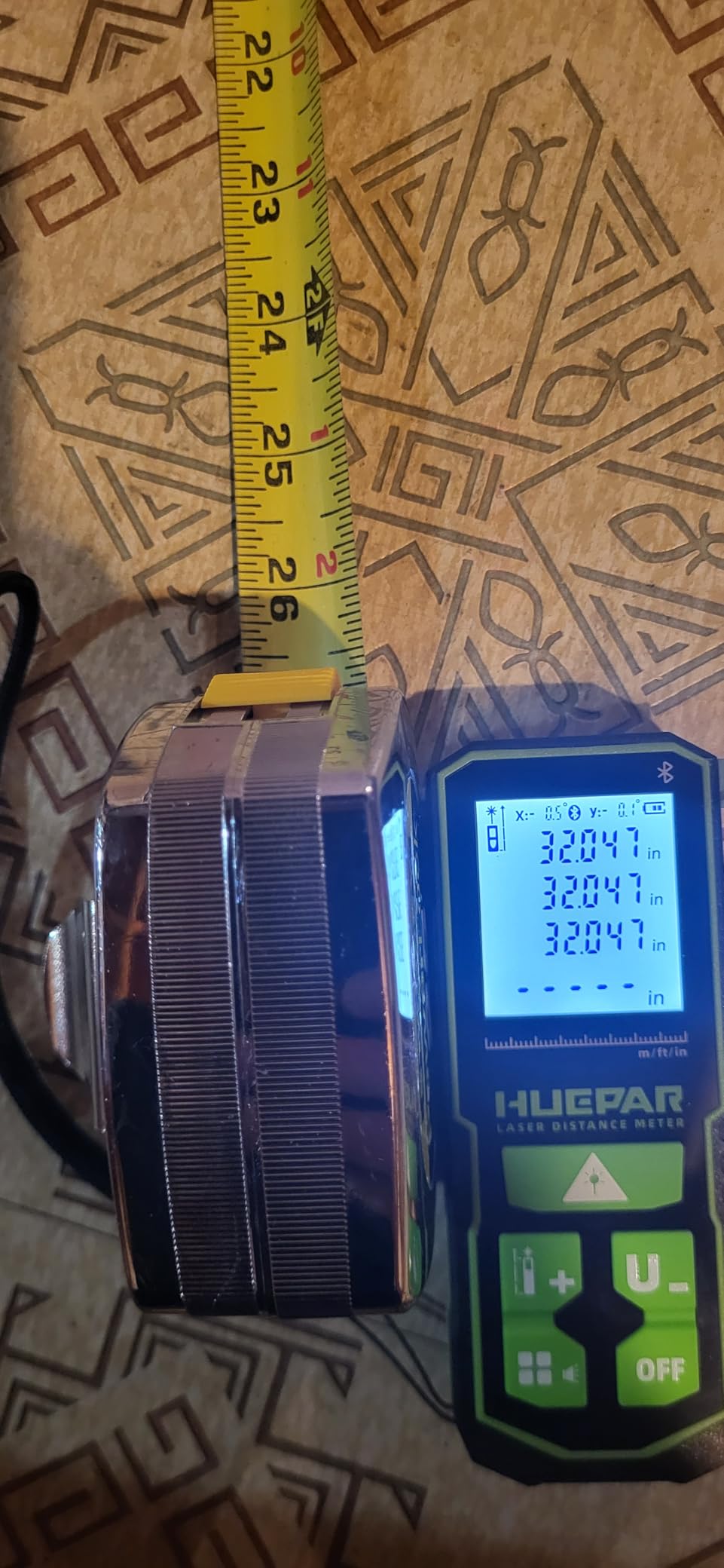 Huepar Laser Distance Measure 200Ft. Digital Rechargeable Laser Measuring Tool with Bluetooth -Phone APP, 1/16in Accuracy, Angle Sensor, M/in/Ft Unit, Pythagorean Mode, Measure Distance, Area, Volume customer photo 2