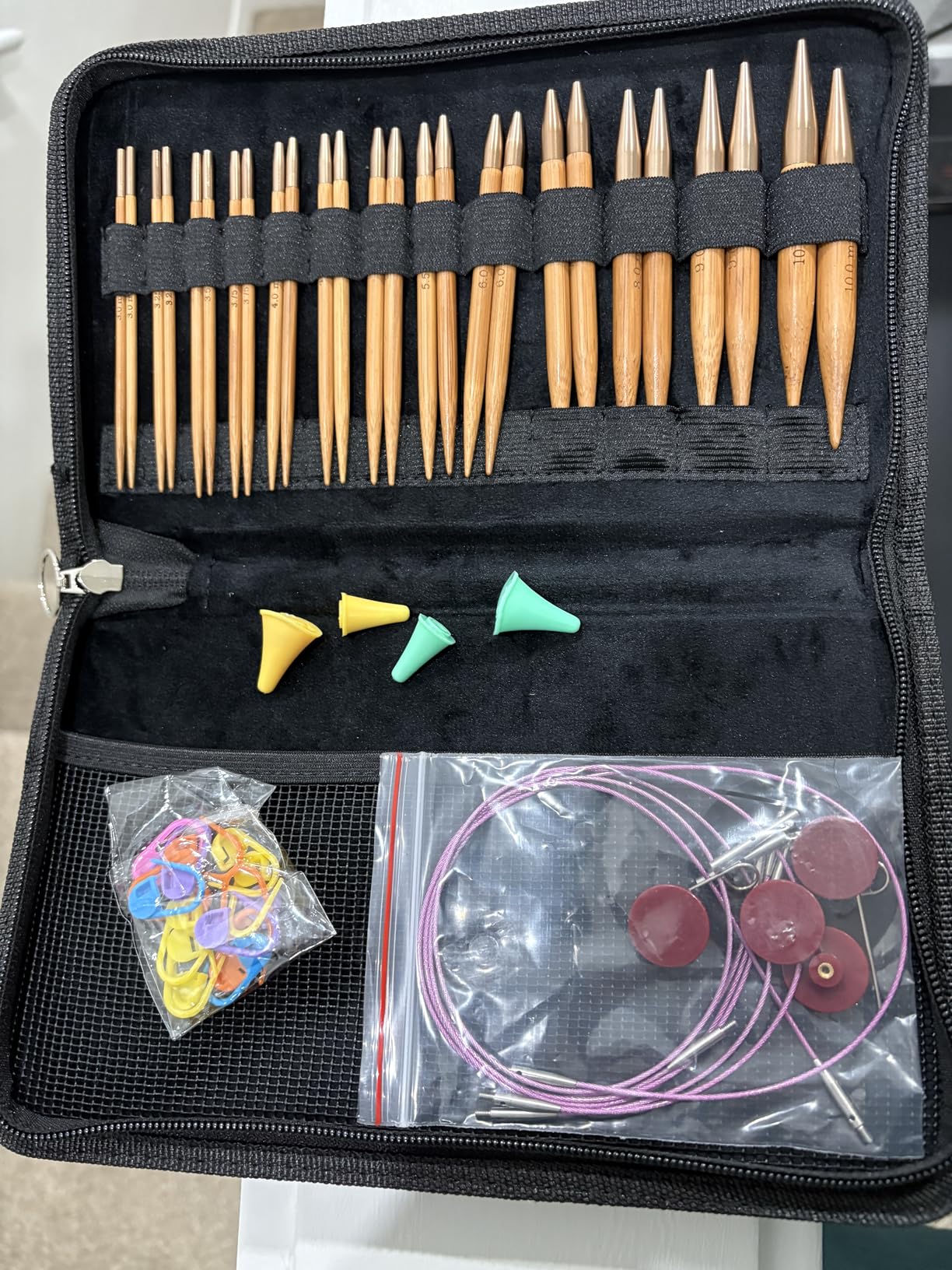 Weabetfu Interchangeable Knitting Needle Set Birch Wood Circular Needles with Cable 12 Pairs 3mm-10mm Round Knitting Needle customer photo 2