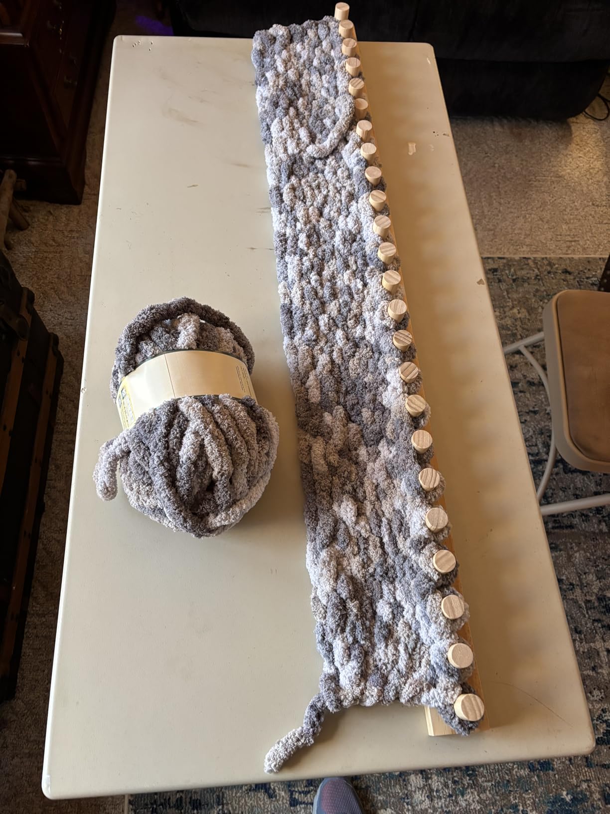 Zlshmoee 64 Inch Chunky Blanket Loom for DIY Throw Blankets, Adjustable Hand Weaving Frame for Teens & Adults, No Needles Required, Beginner Friendly Craft Tool for Hand Knitting Yarn Chunky Projects customer photo 2
