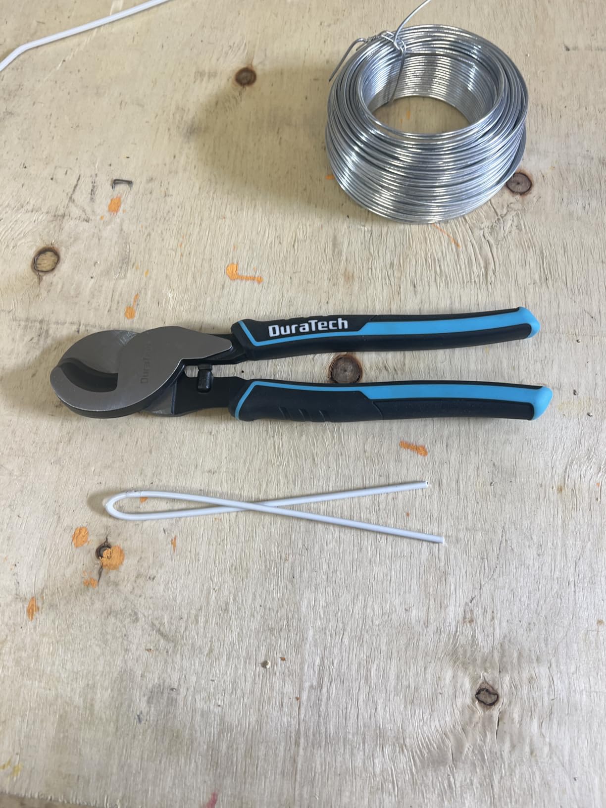 DURATECH 9.5'' Cable Cutters Heavy Duty, High Leverage Cable Cutter, Wire Cutters for Aluminum, Copper, and Communications Cable customer photo 1