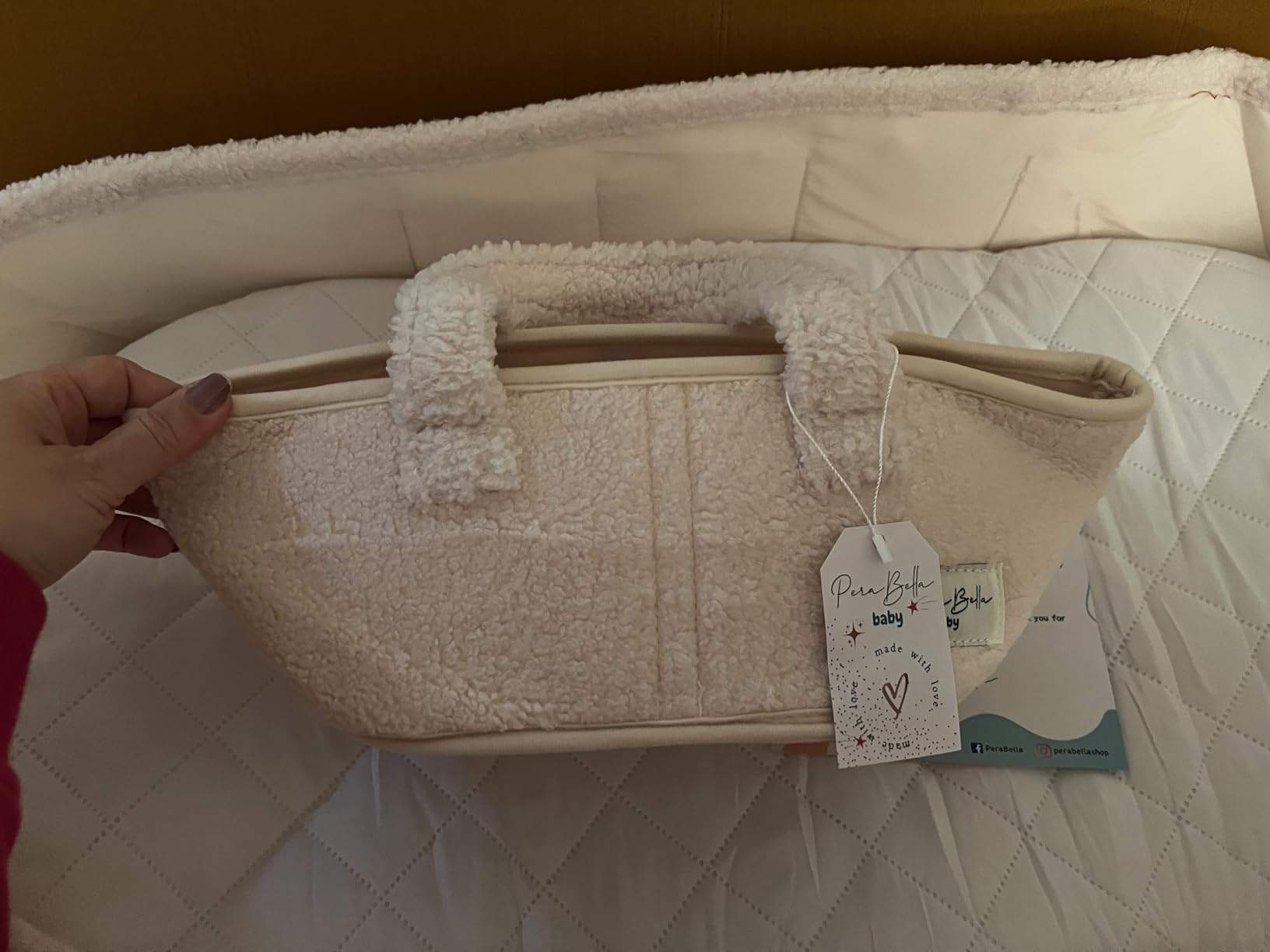 PeraBella Baby Changing Basket for Dresser Top, Baby Moses Basket for Newborn, Portable Diaper Changing Pad Table Topper for Dresser, Includes Diaper Caddy Organizer with Handle, Moses Bassinet Mat | Plush Exterior, Breathable Pad, Waterproof Layer, Stable Design customer photo 1