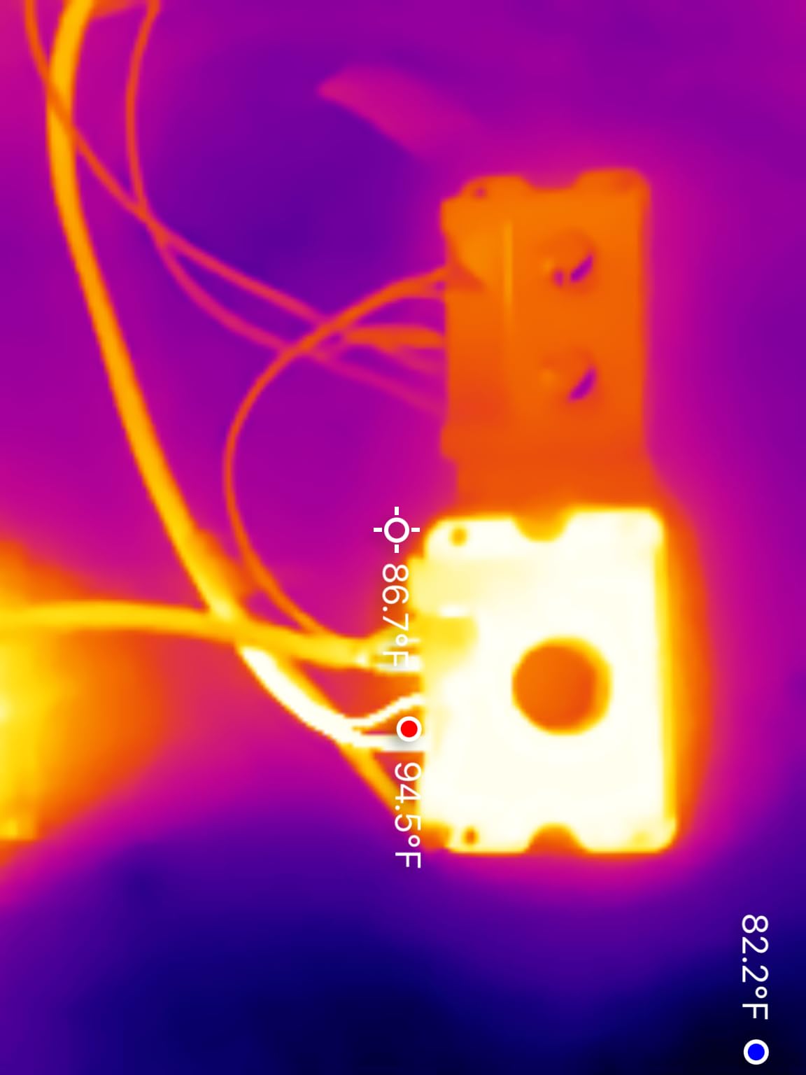 Thermal Master P3 - Thermal Camera for iOS & Android, 8mm Macro Vision Infrared Imager with 35mk NETD, 512x384 Super Resolution, 3.6℉ Accuracy, Manual Lens, Work for Home PCB Inspection, Black customer photo 1