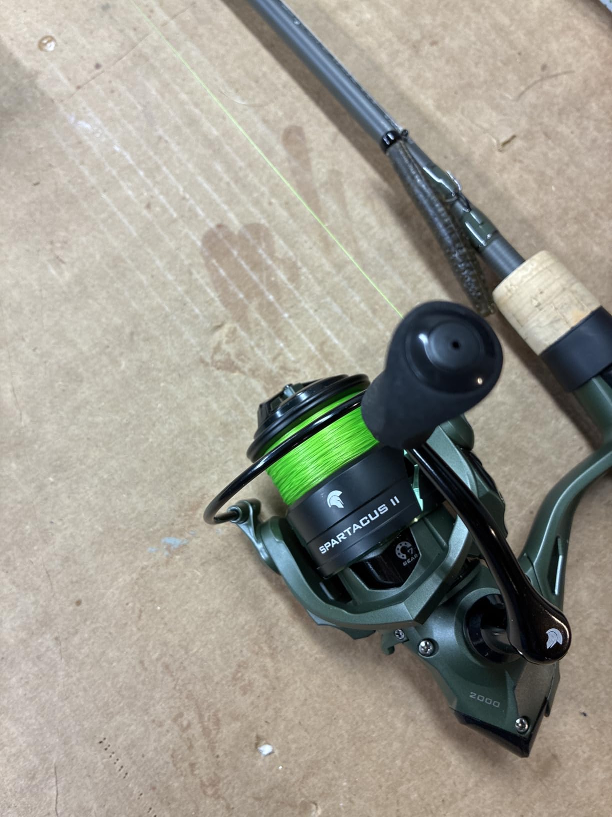 KastKing Spartacus II Spinning Reel - Sealed Carbon Fiber 22LBs Max Drag - 7+1 Stainless BB for Saltwater&Freshwater - 5.2:1 Gear Ratio - Size 500&1000 Perfect for Ice Fishing customer photo 1