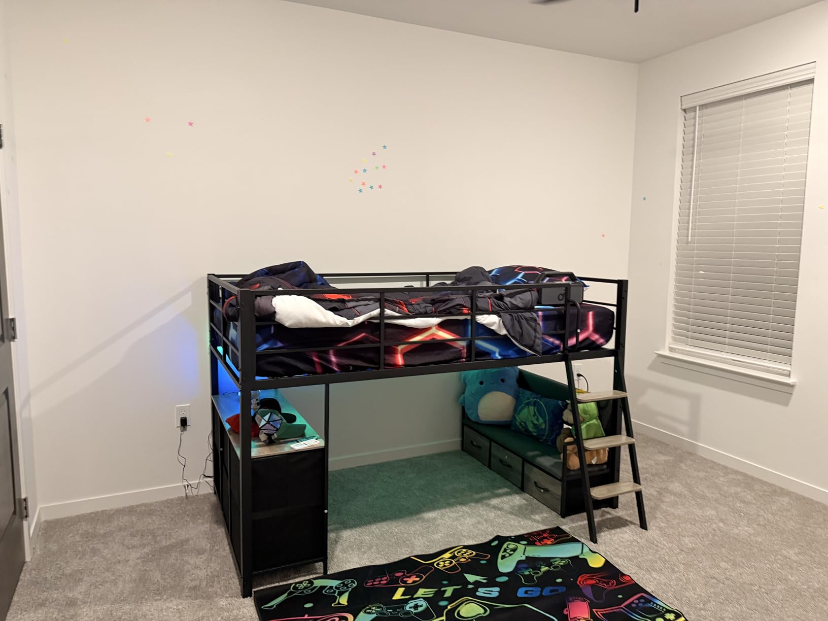 Dnxao Low Twin Loft Bed with Desk, 9 Storage Drawers, Kids Loft Bed with 15.8