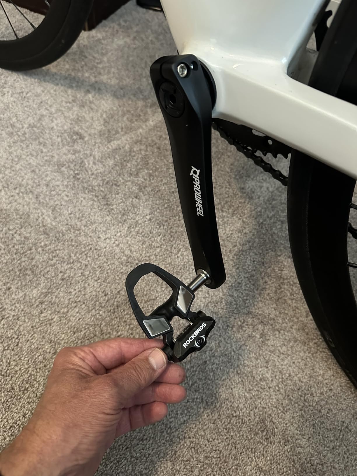 ROCKBROS SPD-SL Compatible Road Bike Pedals - Only 90g Ultralight Clipless Pedals (180g/pair) with Carbon Fiber Composite, 9/16