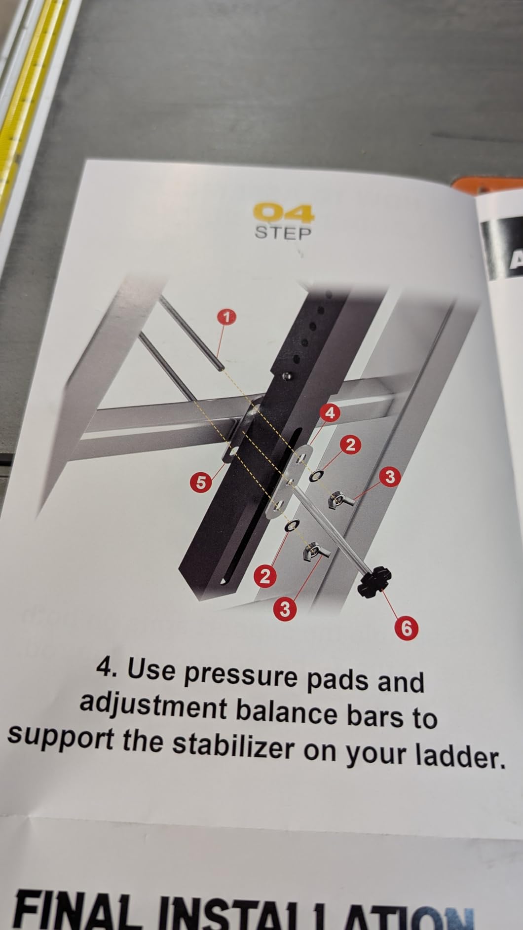 Ladder Stabilizer, Extension Ladder Stabilizer for Roof, Adjustable Ladder Standoff Attachment for Gutters, Windows, Heavy-Duty Steel Ladder Stabilizers Support customer photo 2