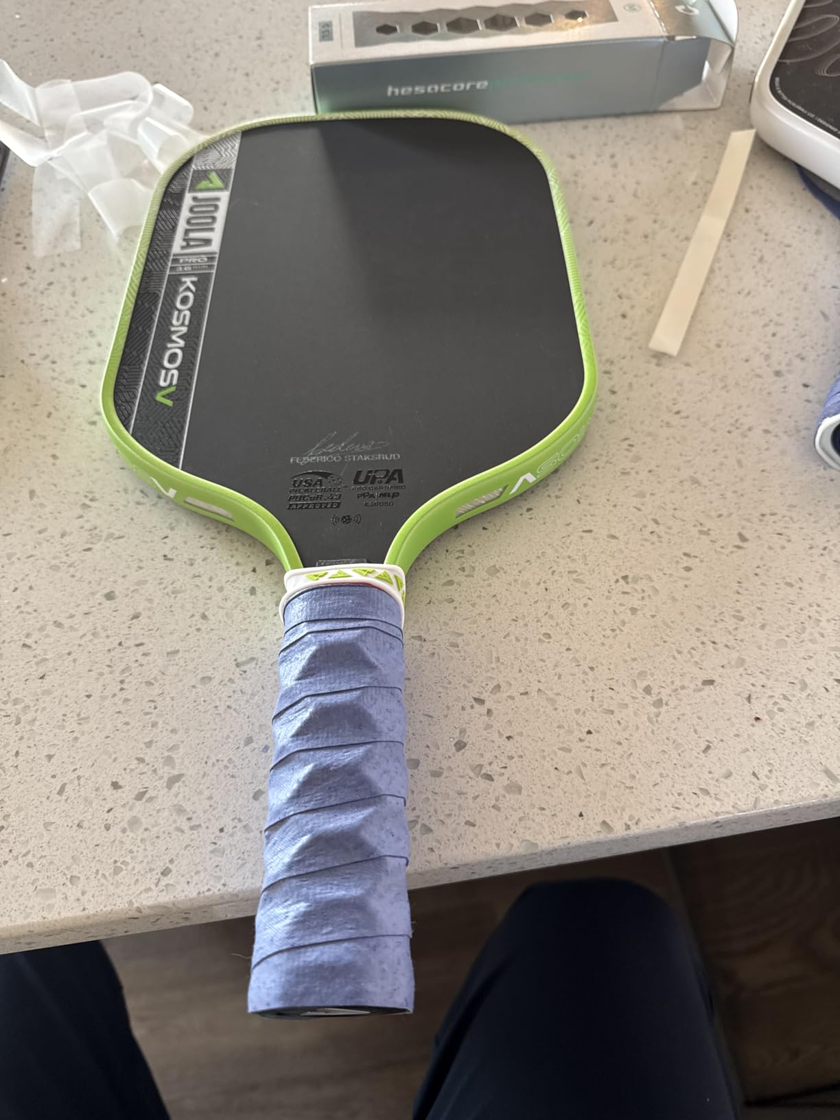 JOOLA Pro V Pickleball Paddle - 14mm/16mm - Raw Carbon Fiber Textured Surface - Enhanced Frame & Propulsion Core, USAPA & UPA-A Certified, NFC Chip Enabled customer photo 1