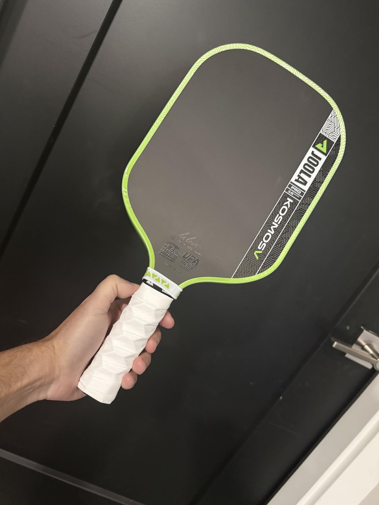 JOOLA Pro V Pickleball Paddle - 14mm/16mm - Raw Carbon Fiber Textured Surface - Enhanced Frame & Propulsion Core, USAPA & UPA-A Certified, NFC Chip Enabled customer photo 2