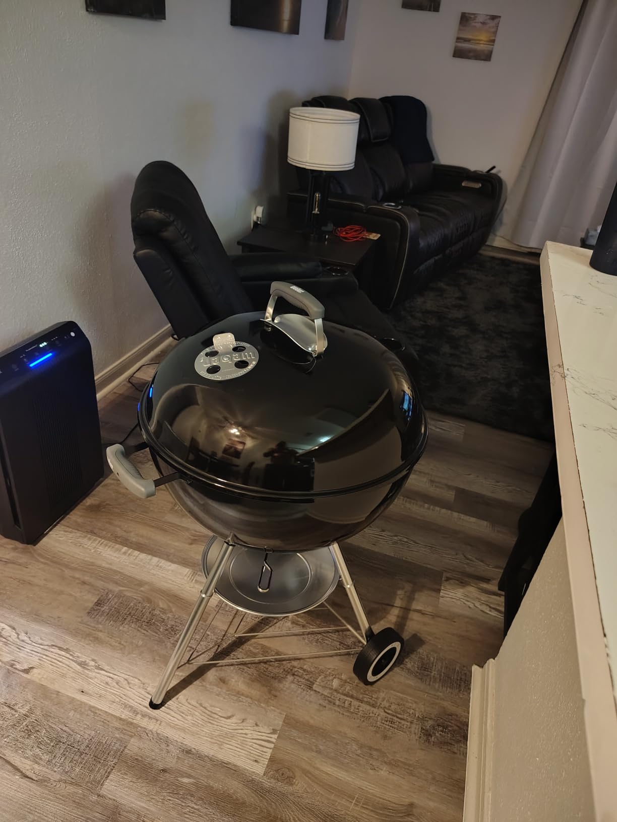 Weber Original Kettle Charcoal Grill, 22-Inch, Black - Classic Outdoor BBQ Grill with One‑Touch™ Cleaning System & Precise Temperature Control Dampers customer photo 2
