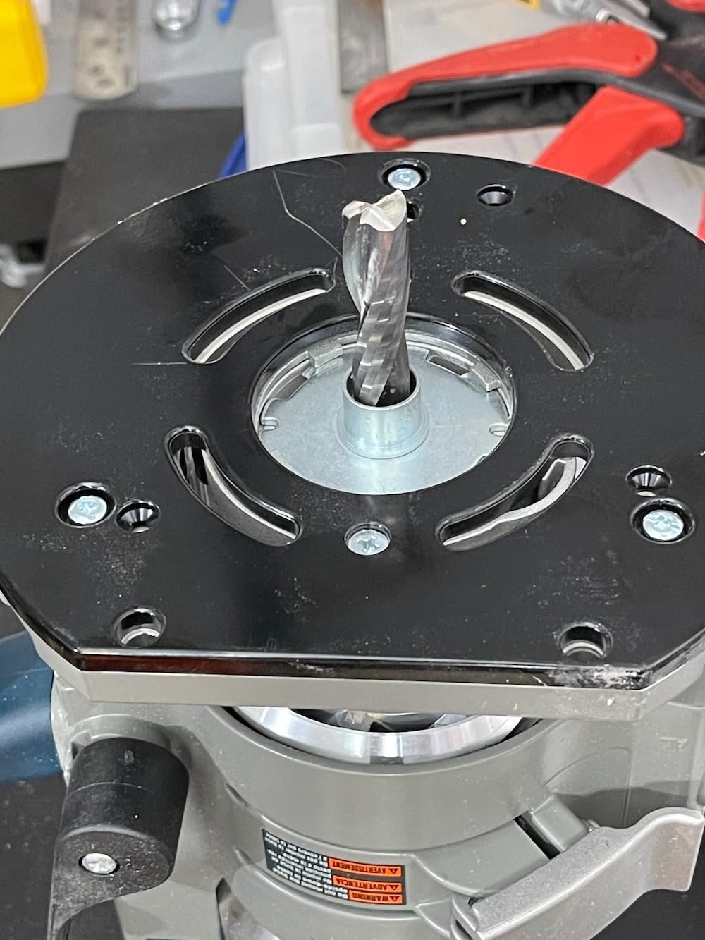 BOSCH Router 1617EVSPK 2.25 HP Combination Plunge- and Fixed-Base Woodworking Router customer photo 1