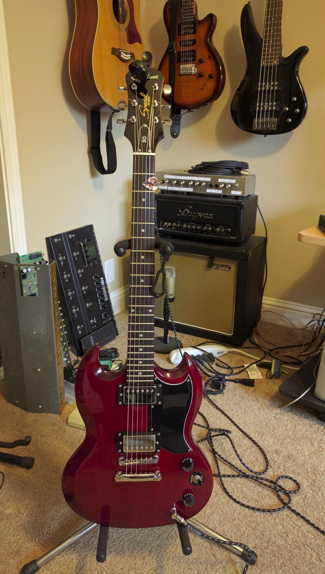 Epiphone SG Special Electric Guitar, Cherry customer photo 1