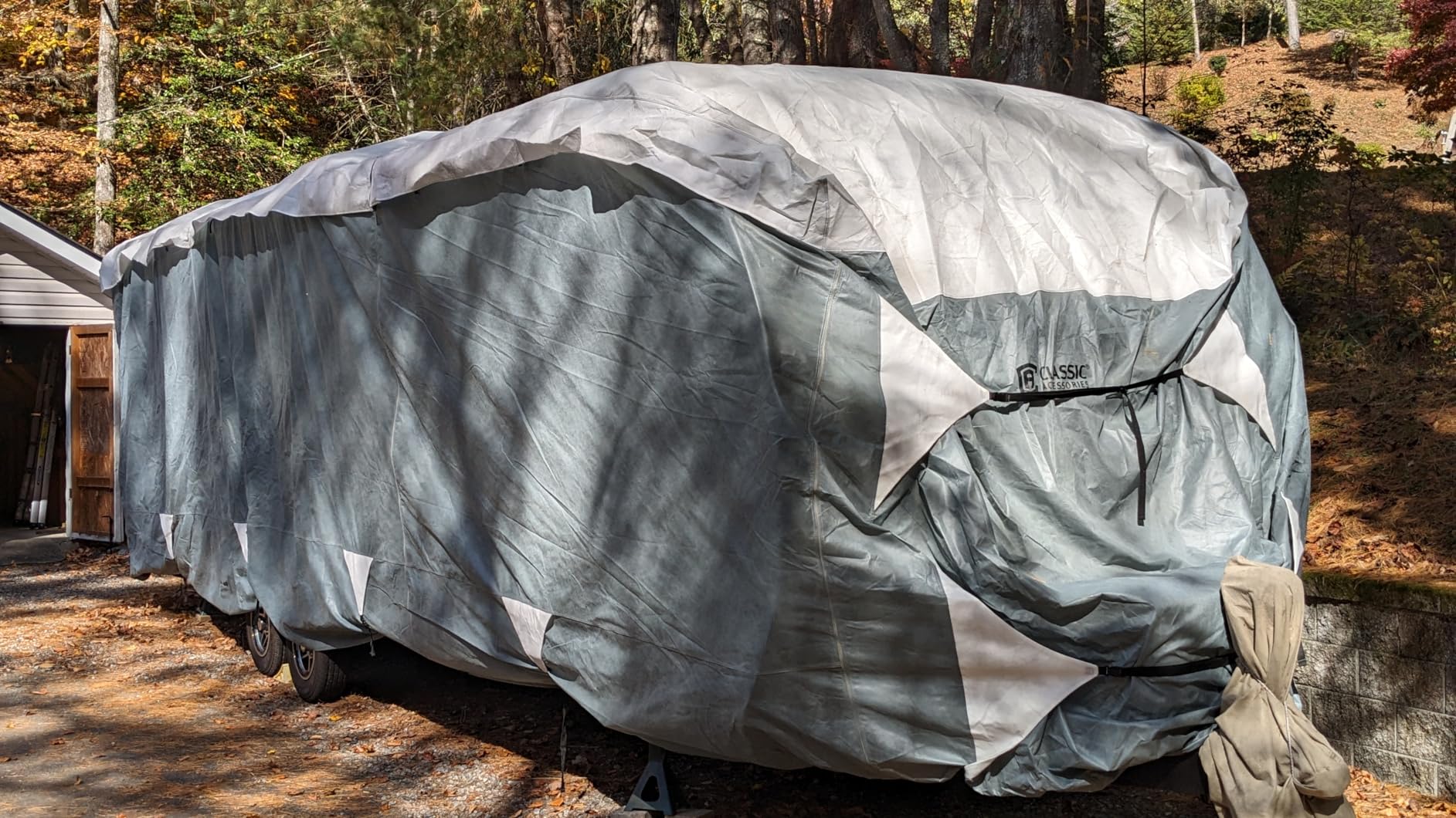 Classic Accessories Over Drive PolyPRO3 Deluxe Travel Trailer/Toy Hauler Cover, Fits 22'-24' RVs customer photo 1