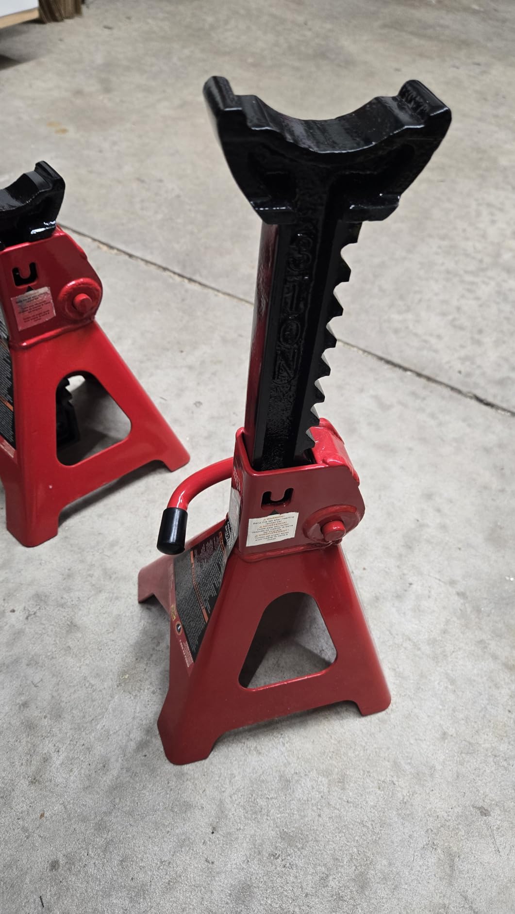 BIG RED T43202 Torin Heavy Duty Steel Jack Stands: 3 Ton (6,000 lb) Capacity Car Lifting Stand, 1 Pair customer photo 1