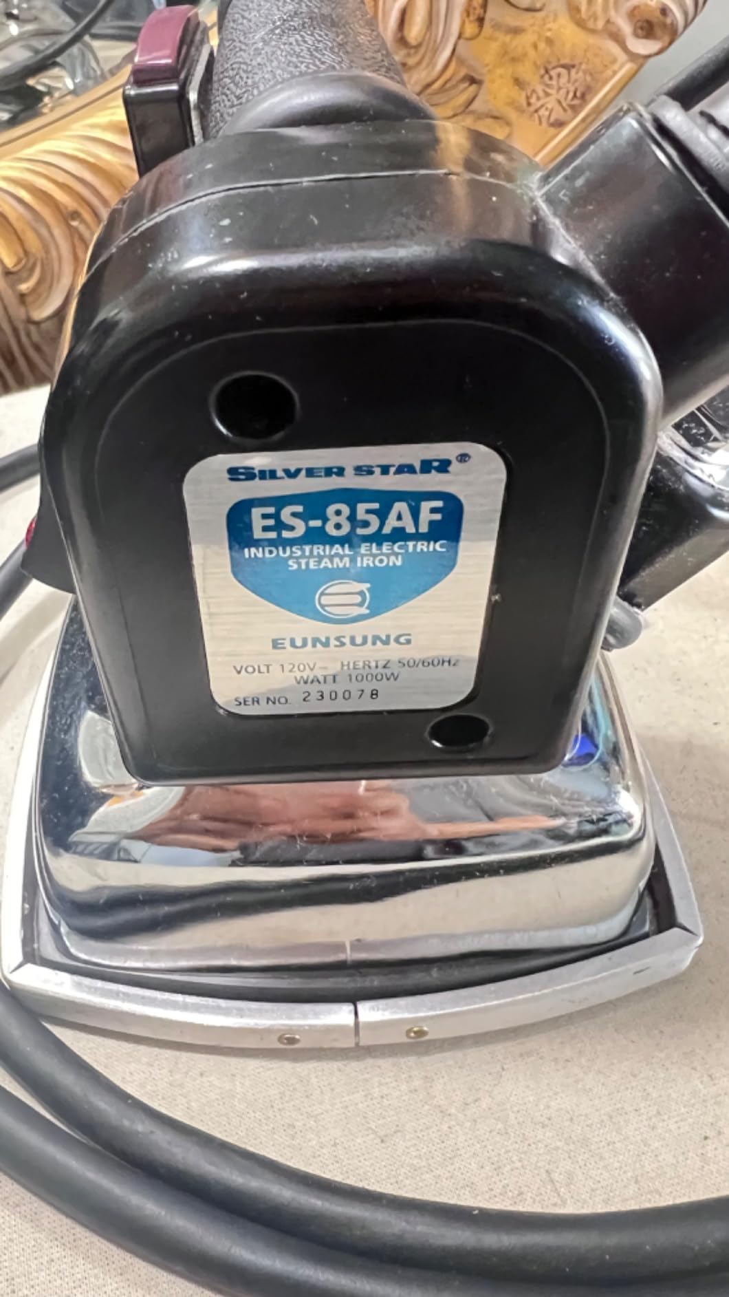 Silver Star Gravity Feed Tailor's Steam Iron customer photo 2