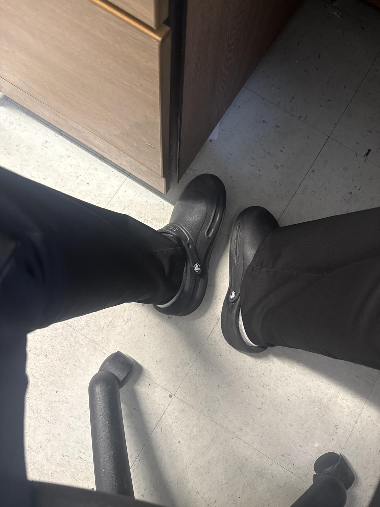 Unisex-Adult Bistro Work Clogs | Enclosed Toe | Slip Resistant | All Day Comfort customer photo 2