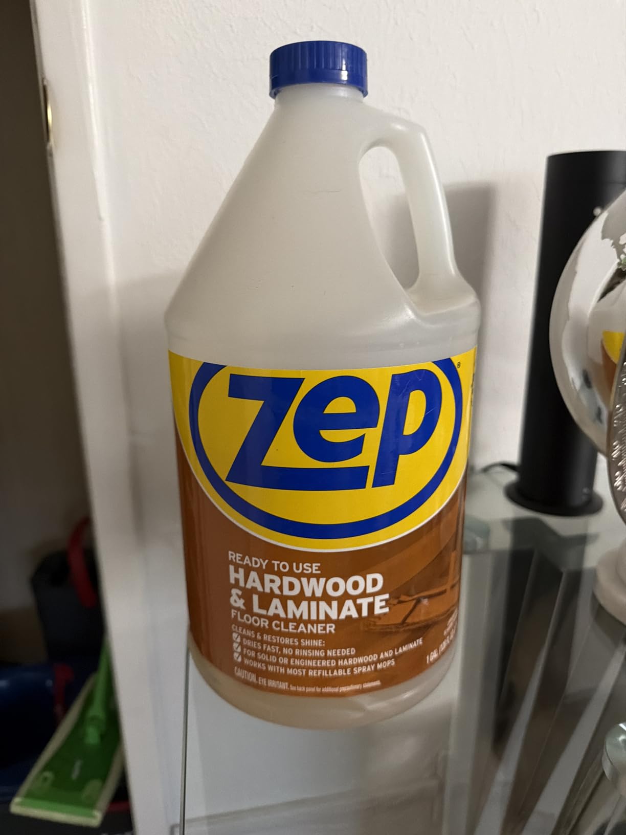 ZEP Ready-to-Use Hardwood and Laminate Floor Cleaner, Clear customer photo 1