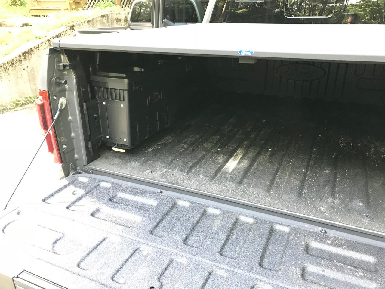 RealTruck UnderCover SwingCase Truck Bed Storage Box | SC201D | Fits 1999 - 2014 Ford F-150 Drivers Side customer photo 1